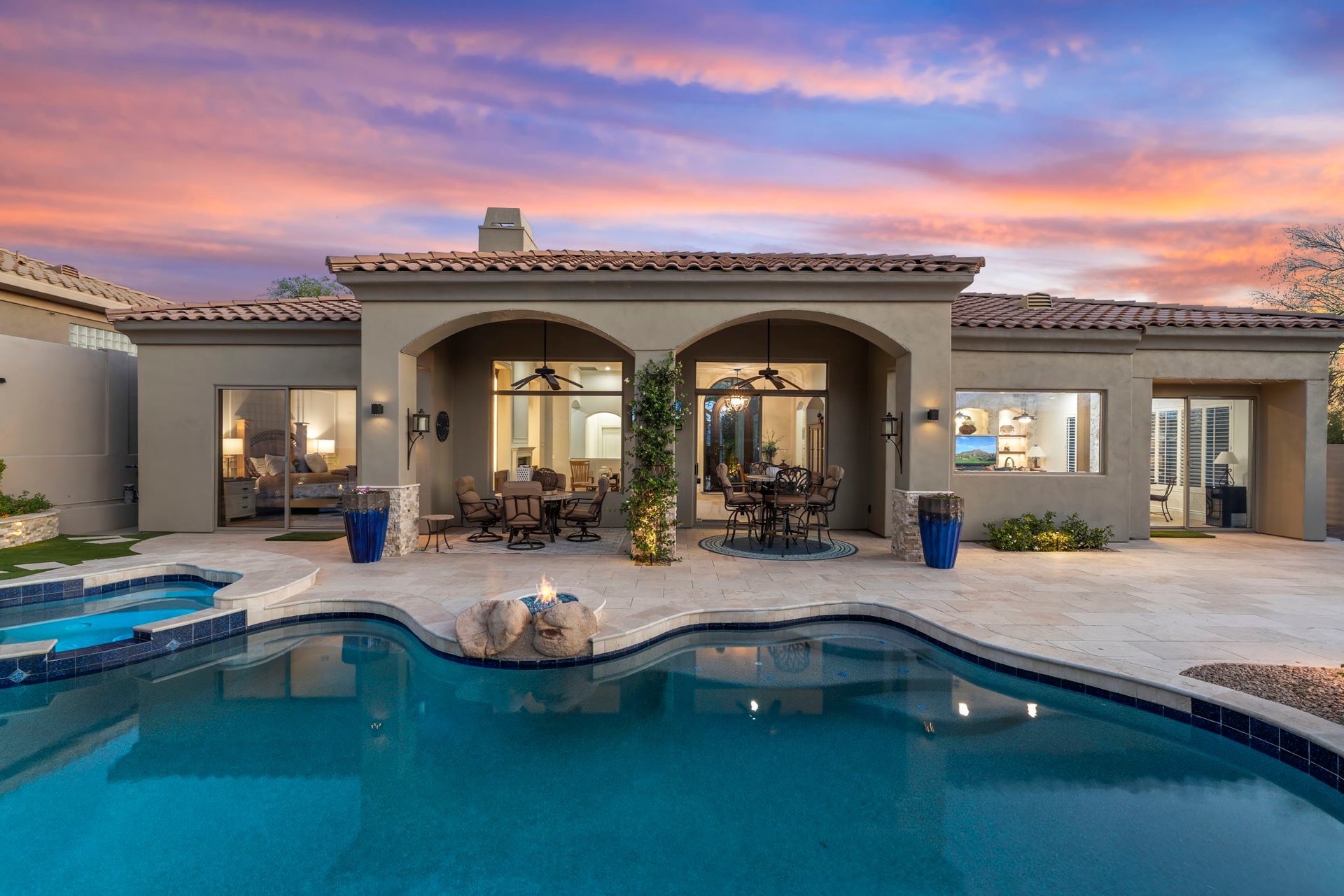 10952 E KORA Lane