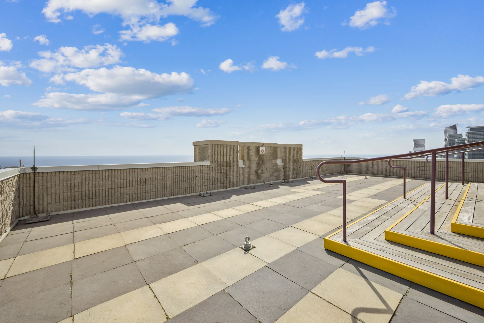 Lakeside Living at the Prestigious Palace Pier