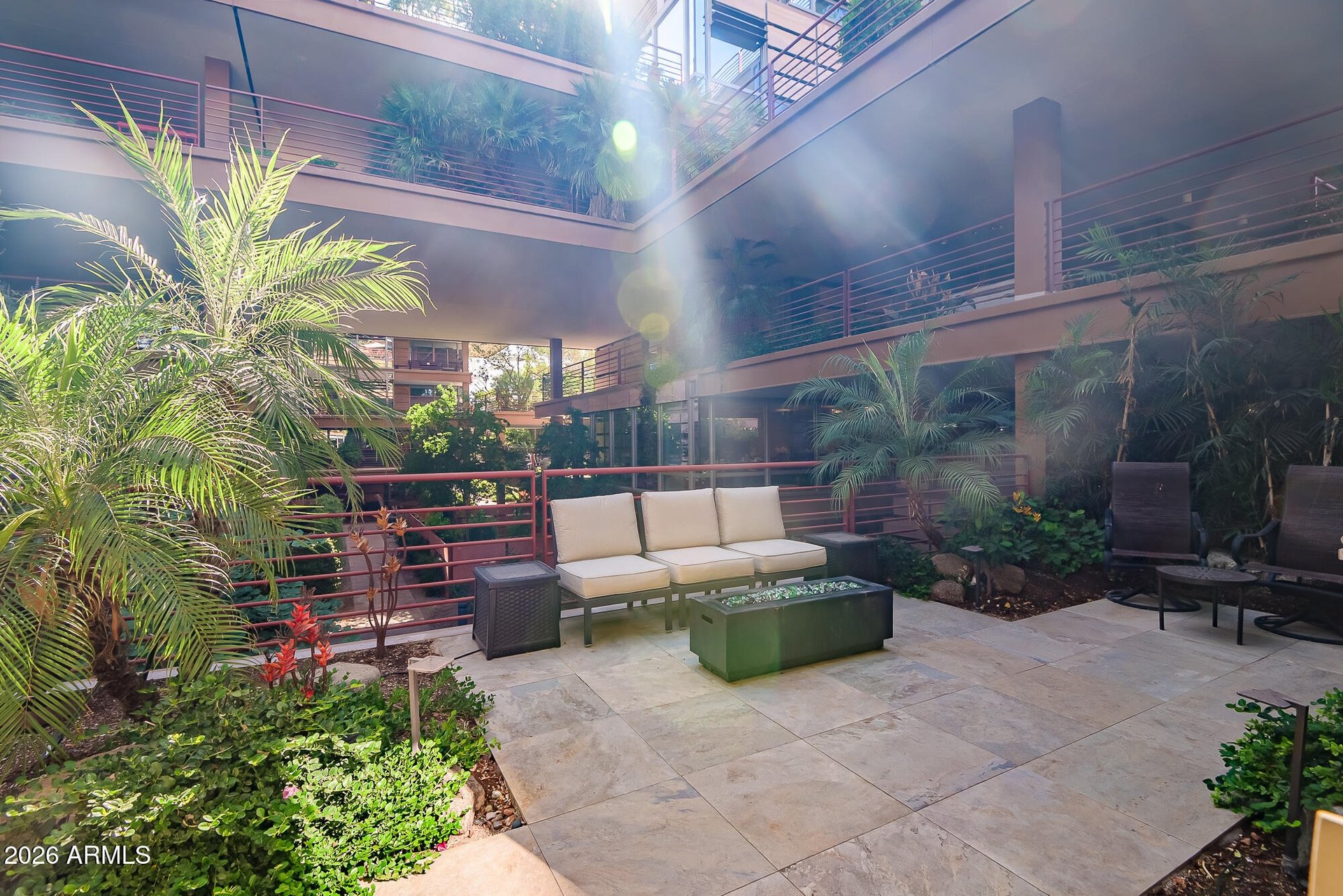 7141 E Rancho Vista Dr, #2014