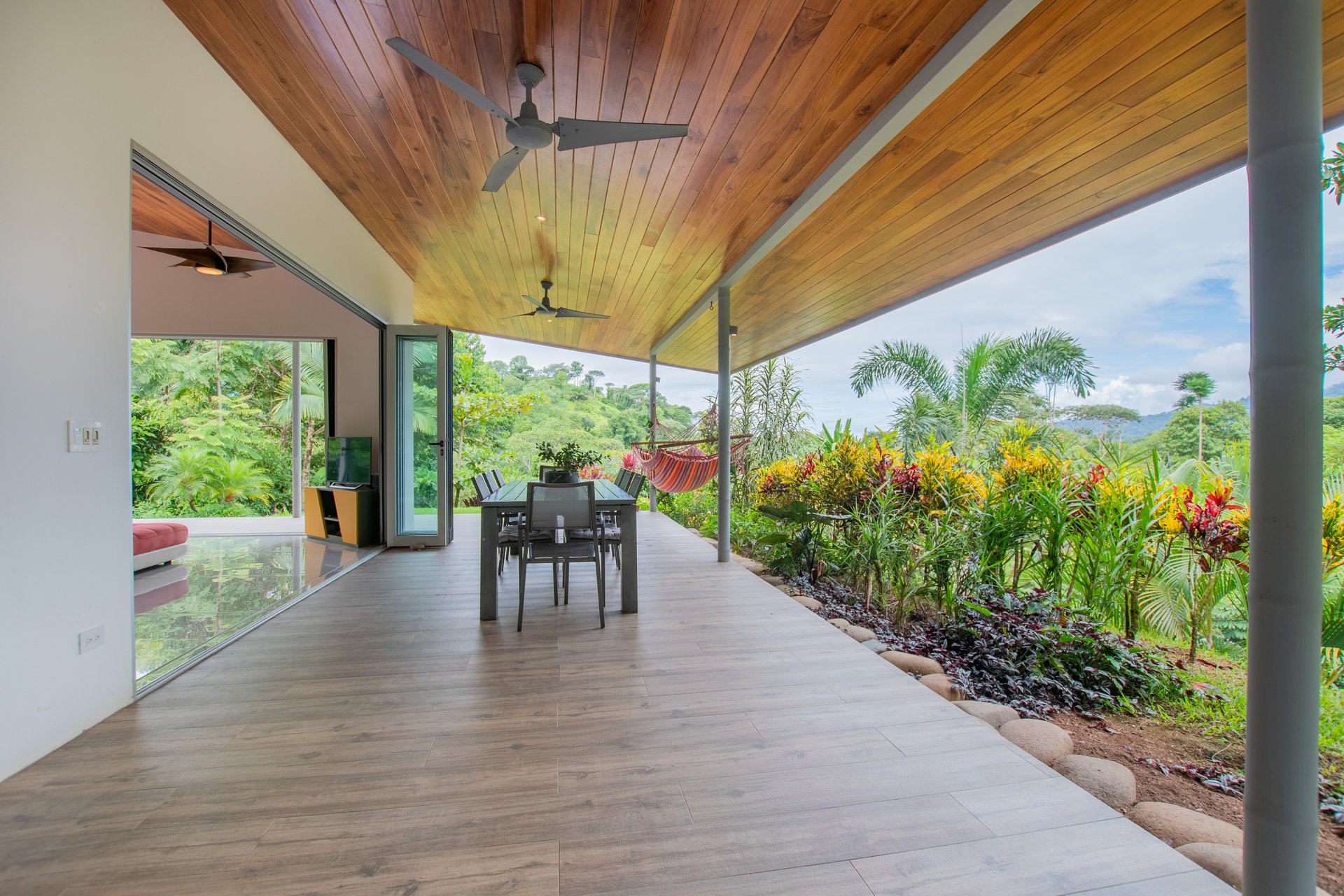 Year Round Sunsets at this Beautiful House + Guest House