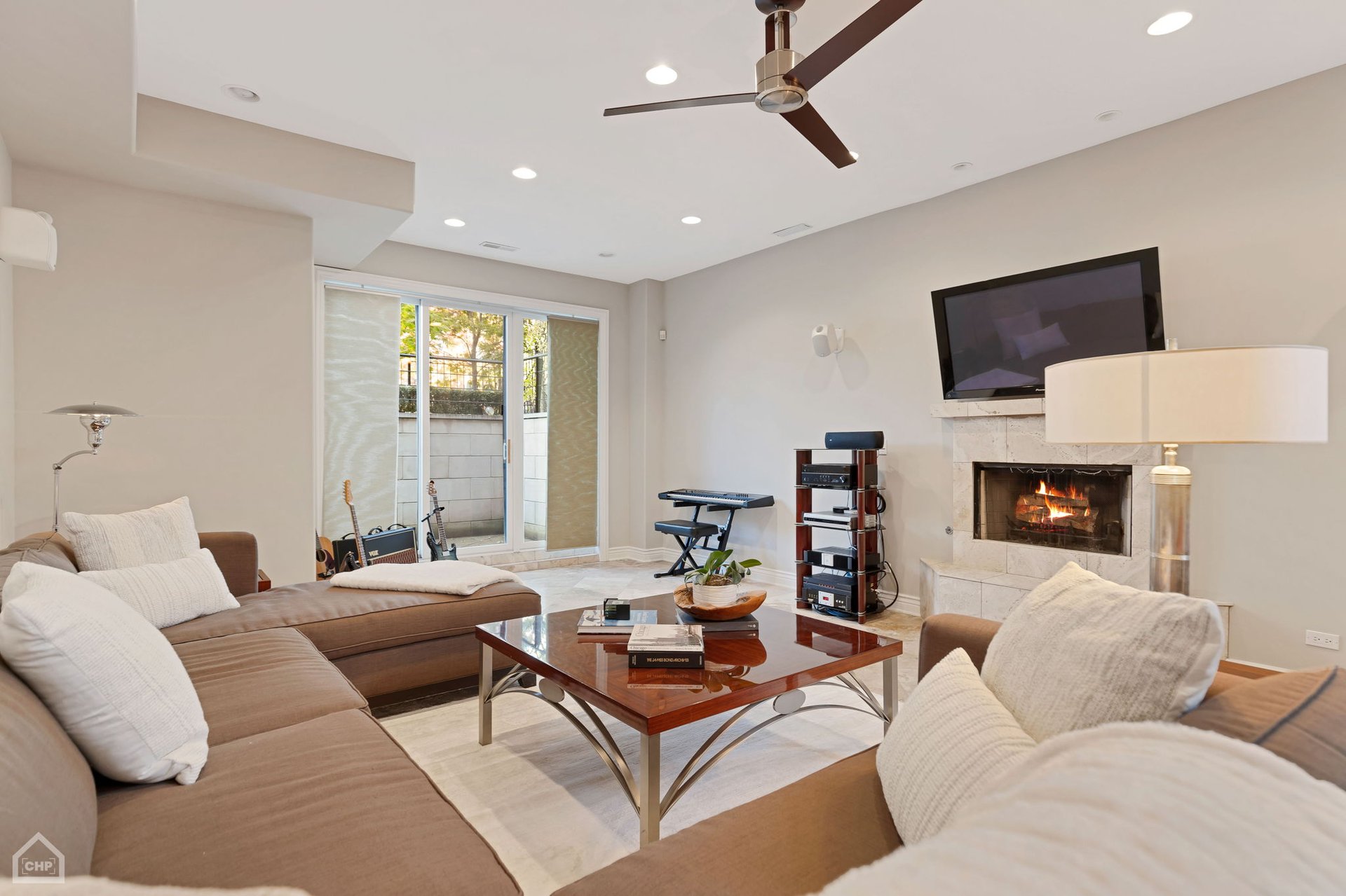 2115 W Superior Street 