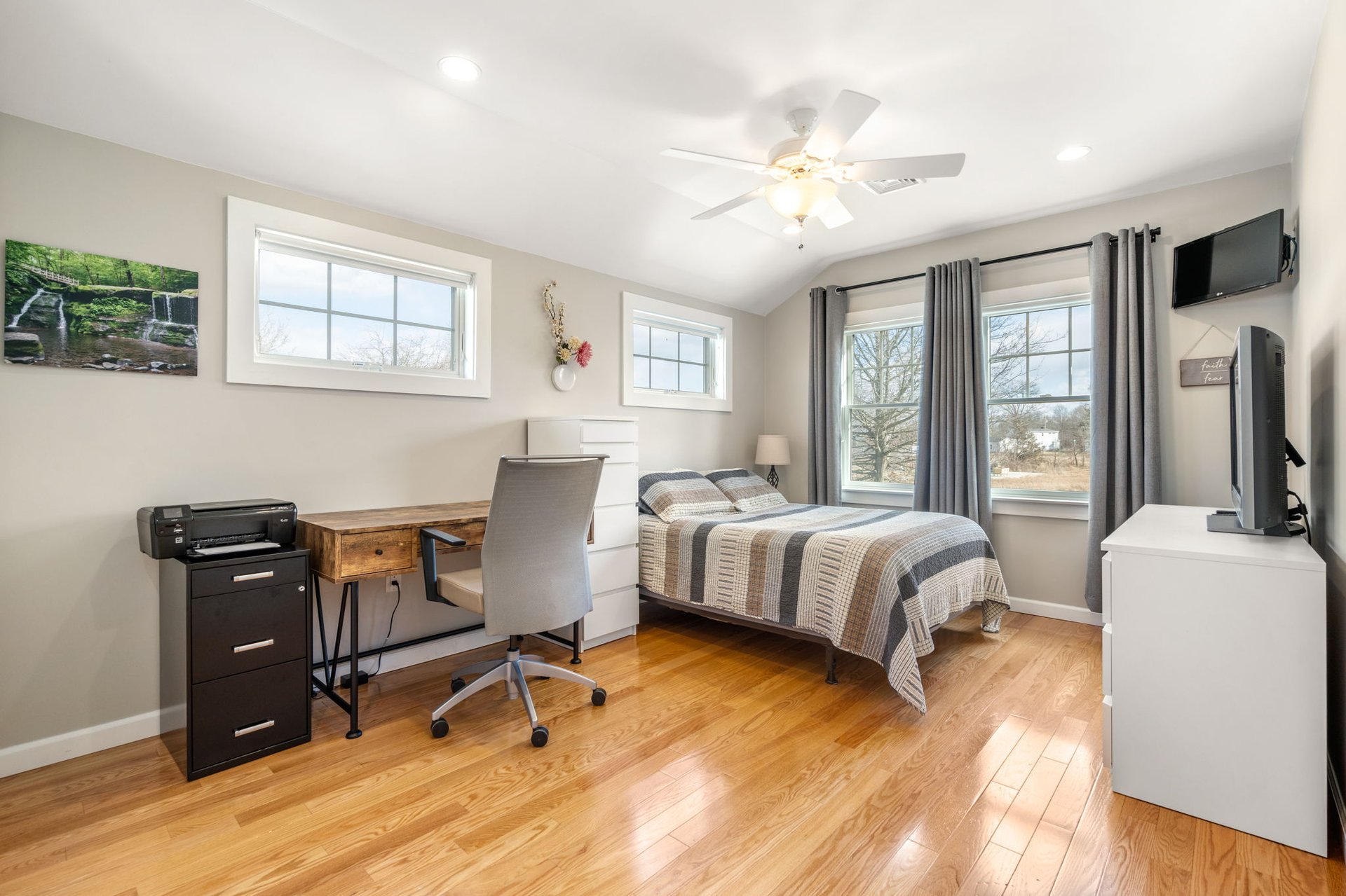 31 Princess Eve Dr