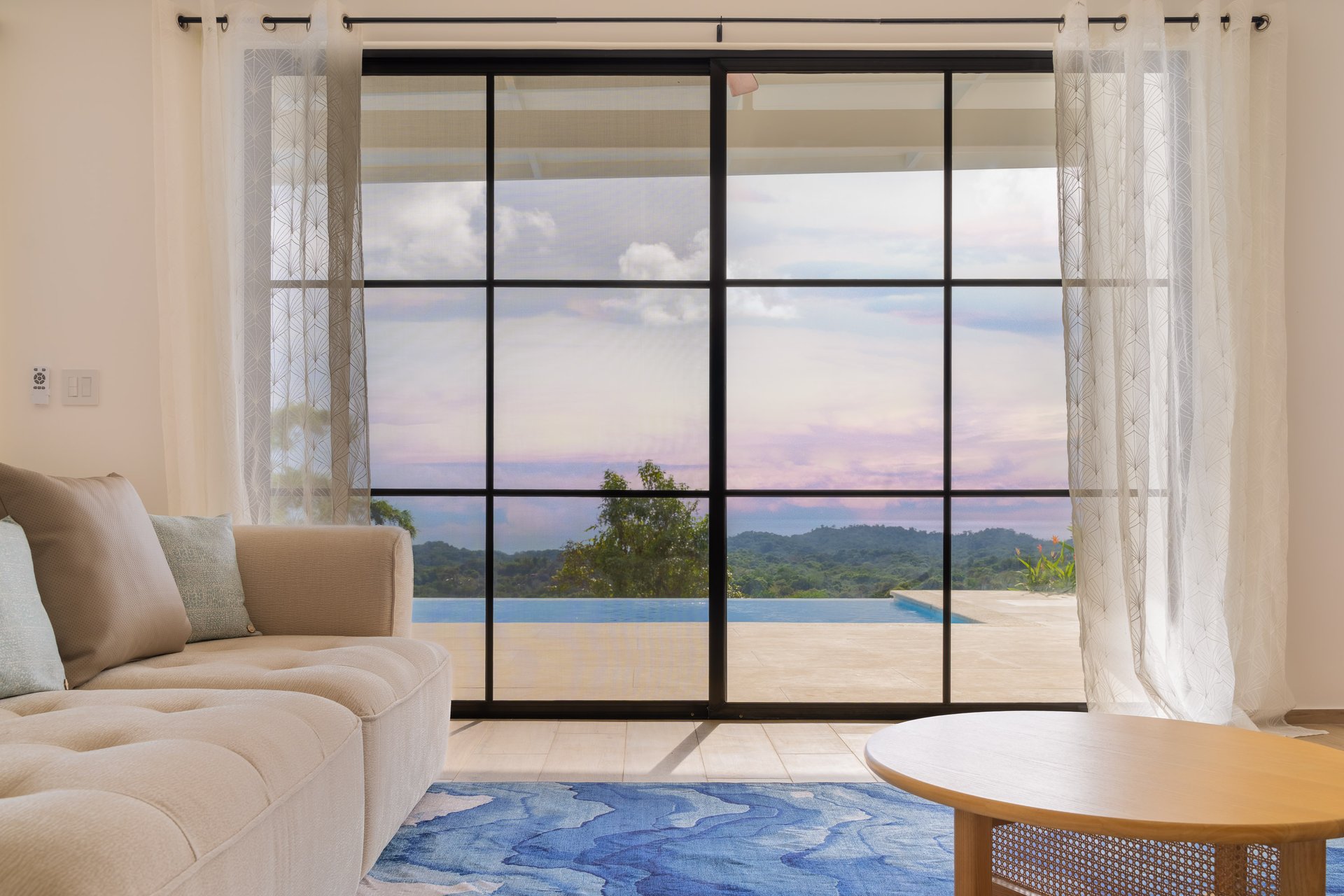 Villa Leoni Sunset Ocean View Sanctuary