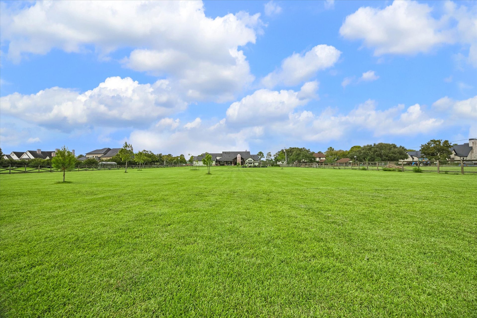 301 W. Viejo Dr