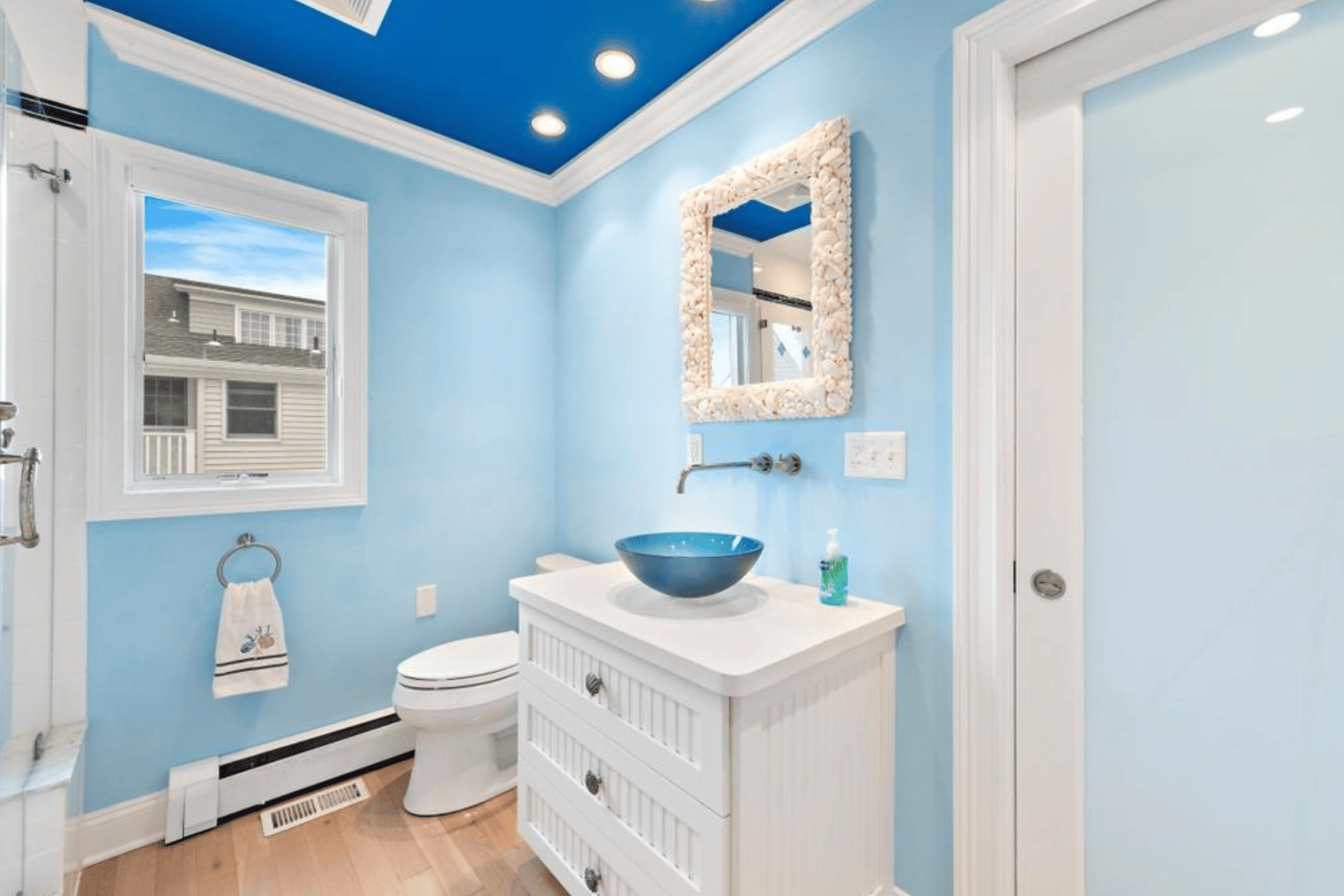 1 E Stanton Ave - Pet Friendly