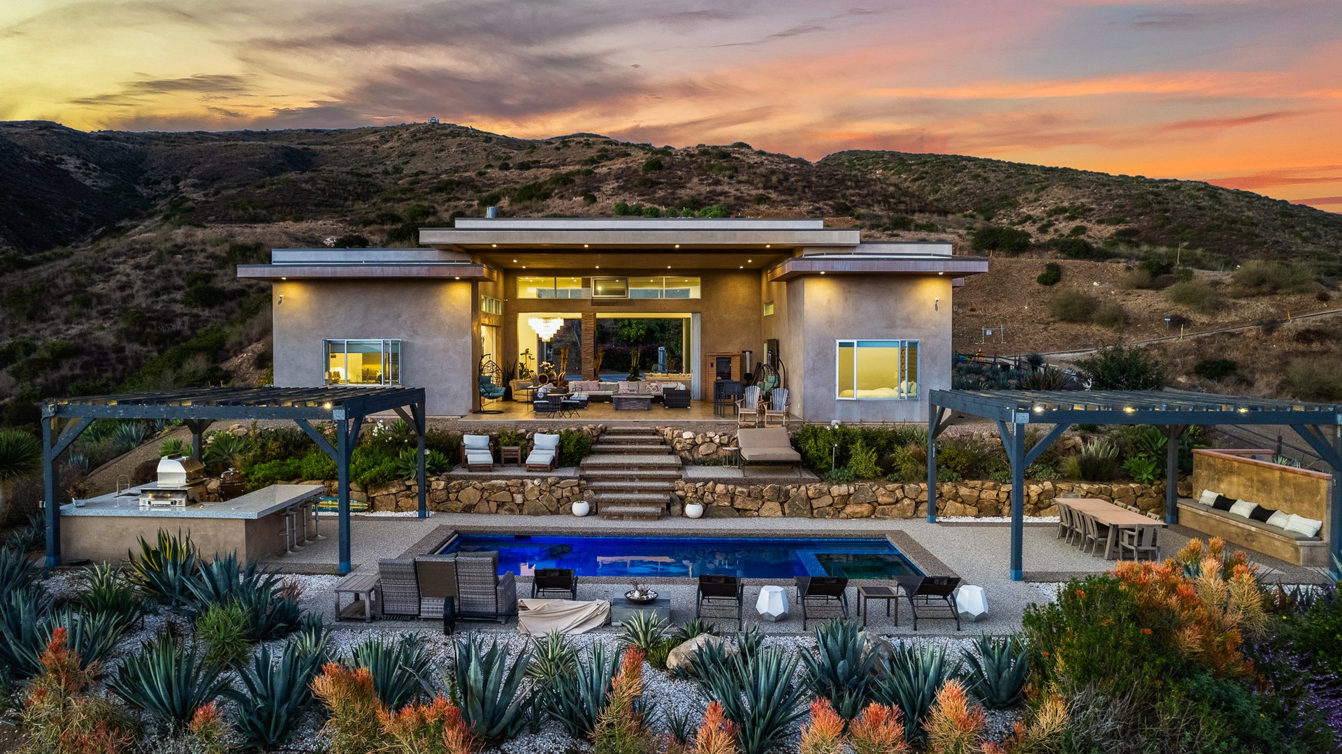 10715 Yerba Beuna Rd