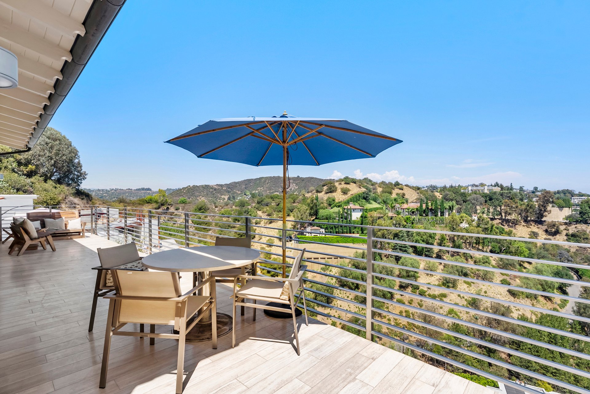 1364 Angelo Dr, BHPO
