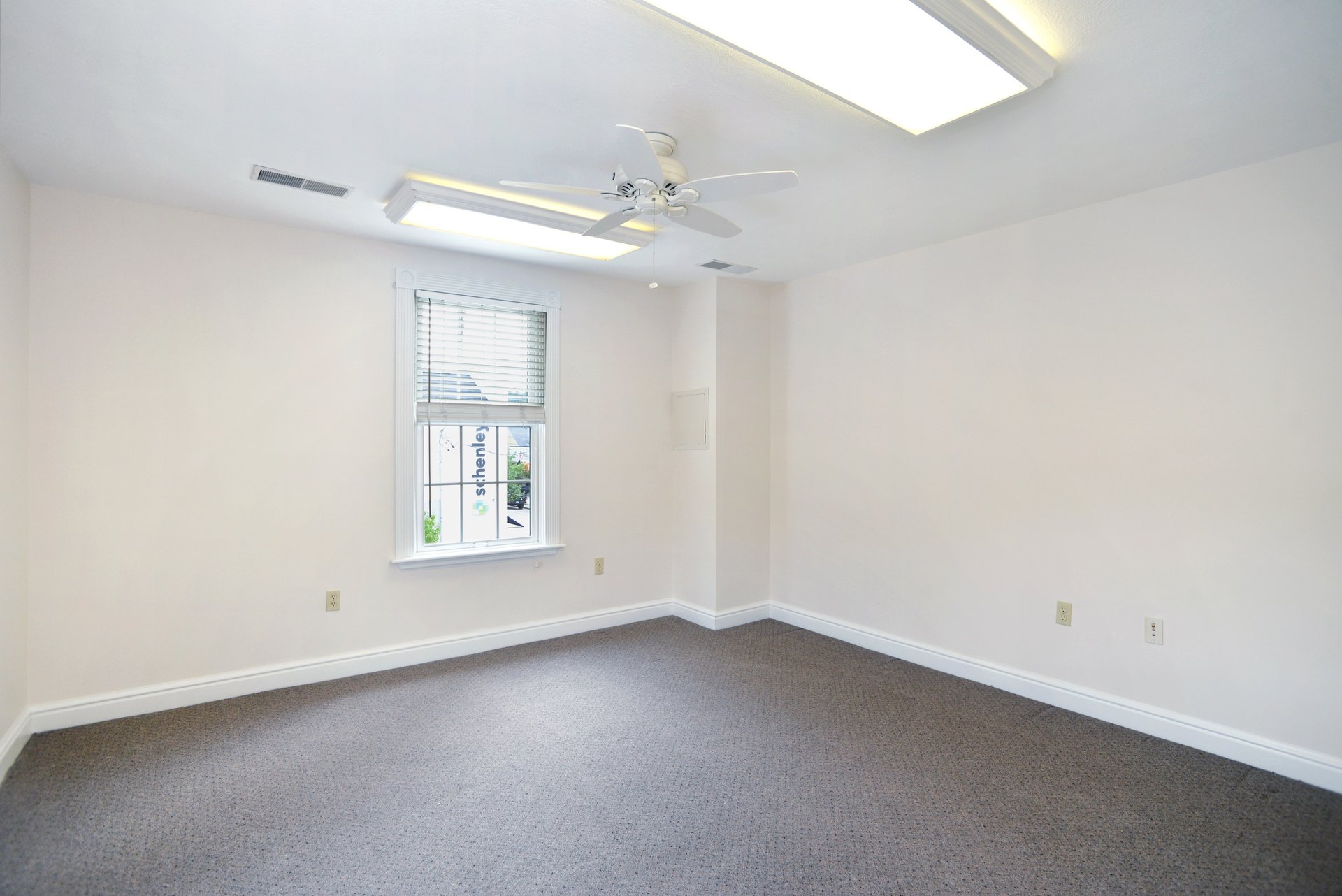 438 Walnut St Sewickley PA 15143 Large Office Space for Lease