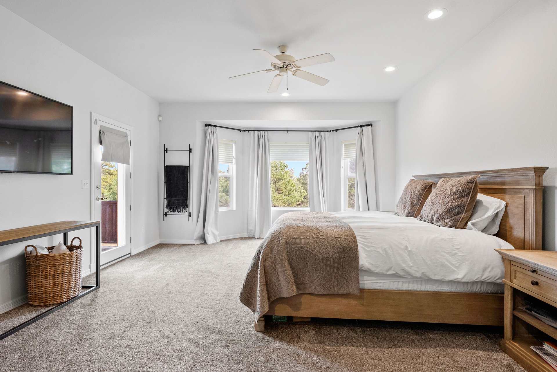 17521 Abert Ridge View