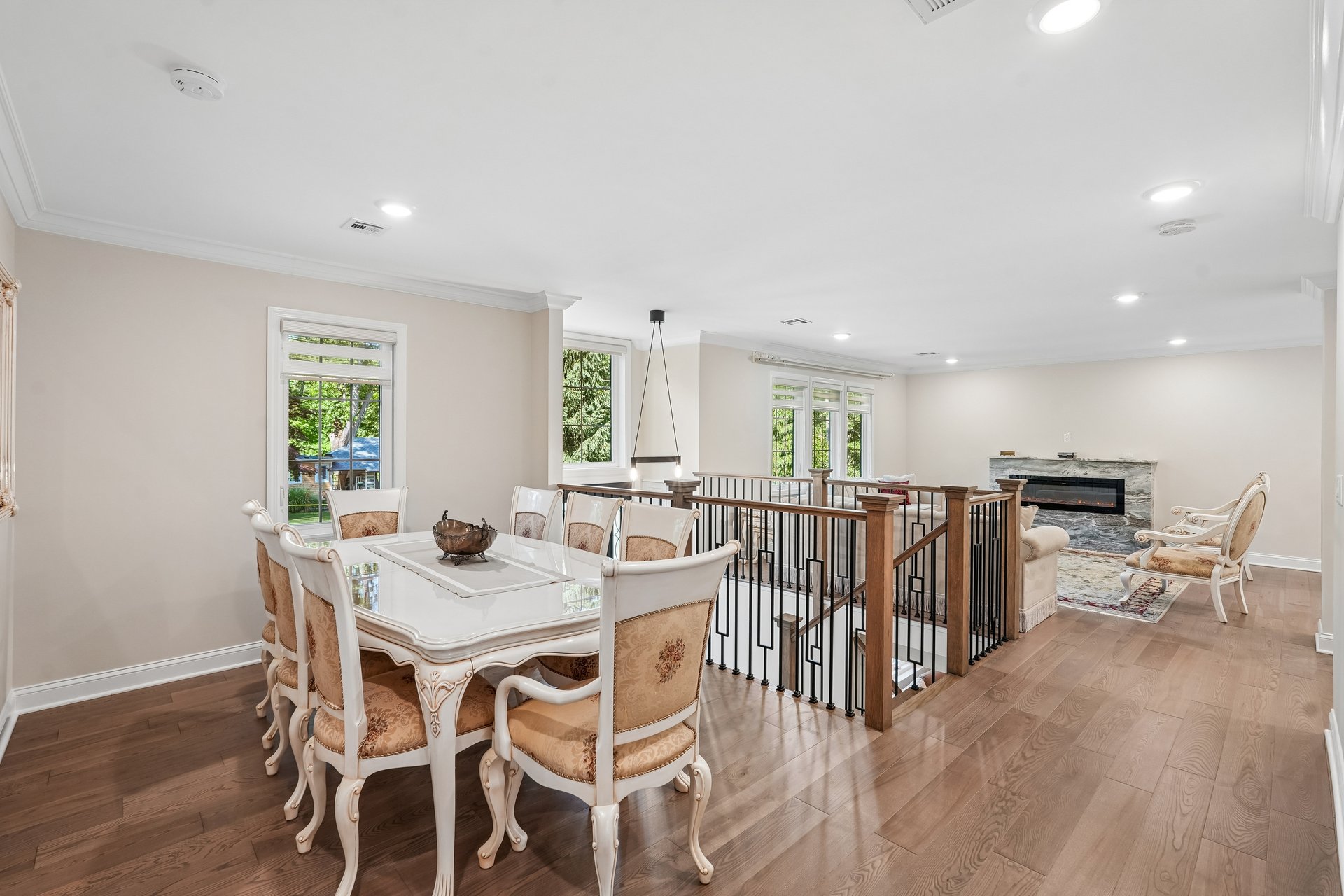 12 Parker Place