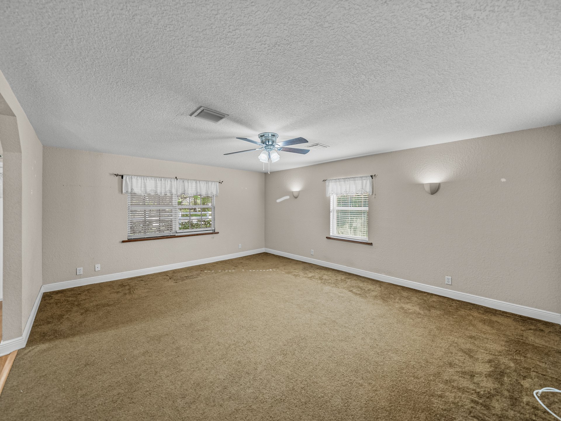 34800 ORANGE BELT DR
