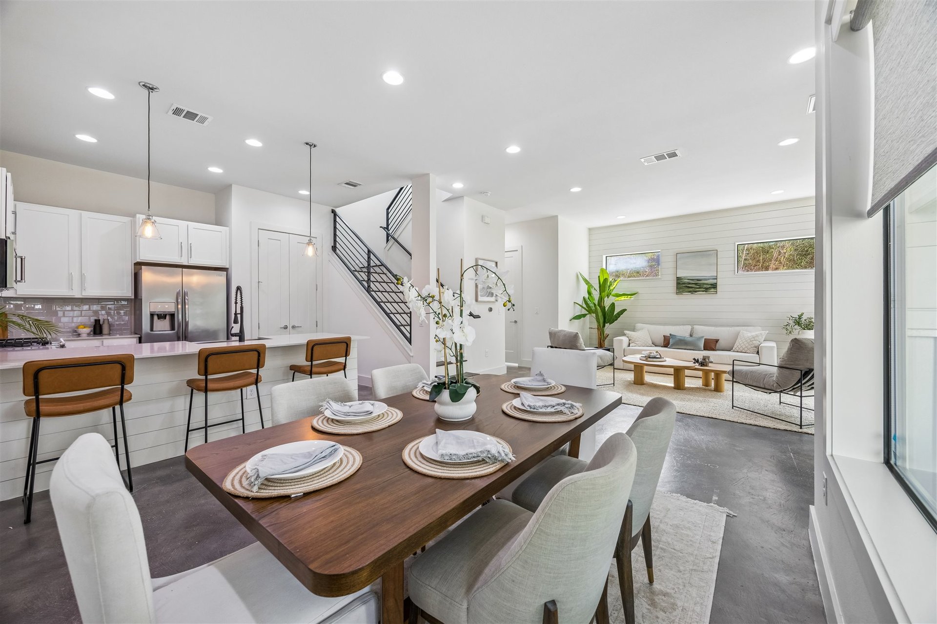1118 Algarita Ave, Unit 2