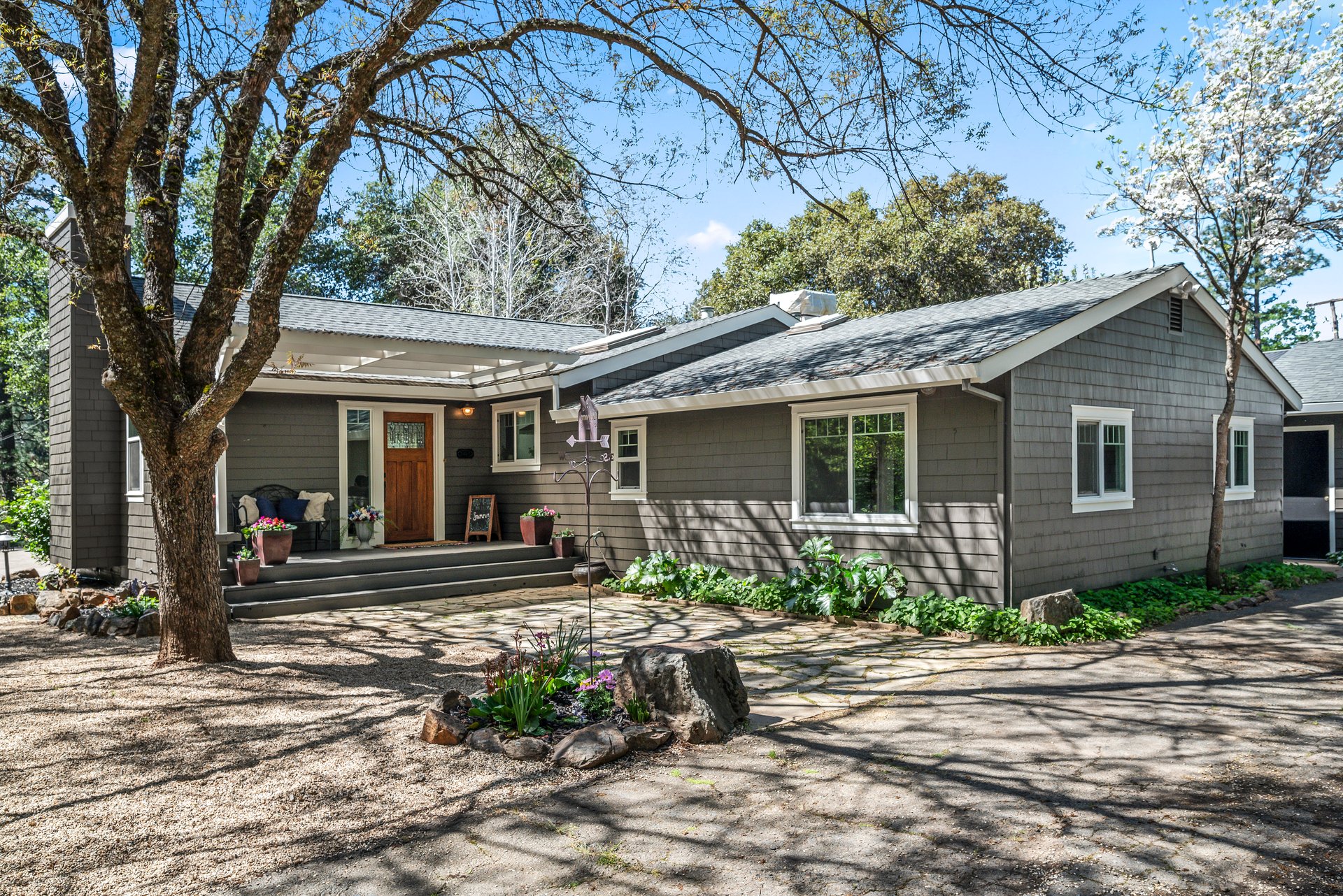2405 No Walk Rd, Placerville