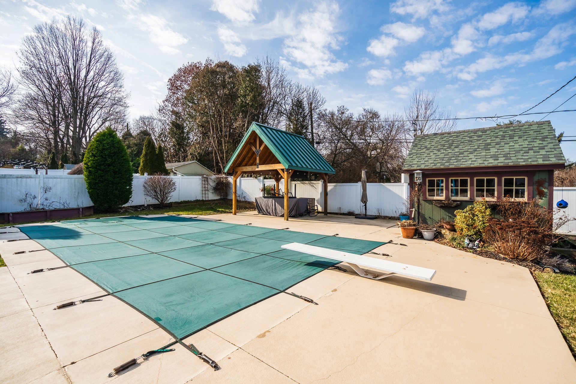 1133 Highland Avenue