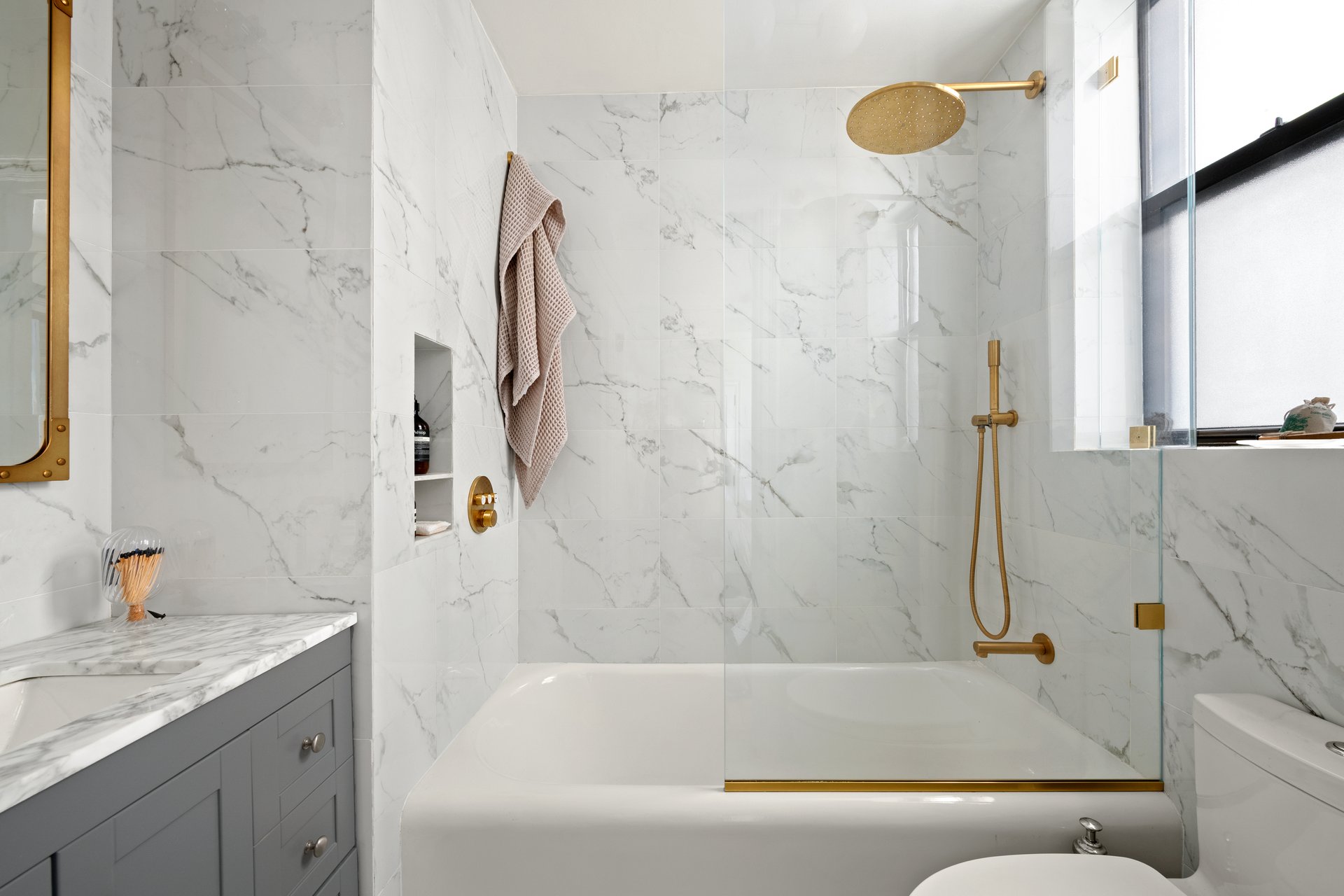 141 East 3rd Street, 7A