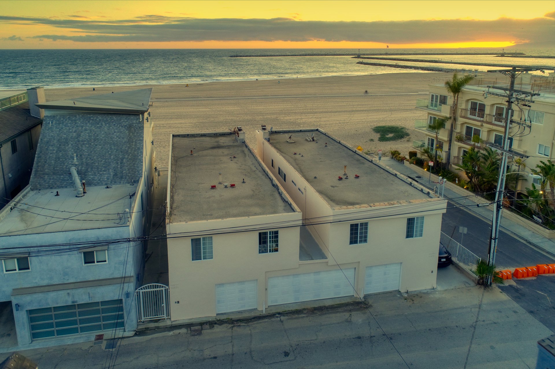 6401-6405 Ocean Front Walk