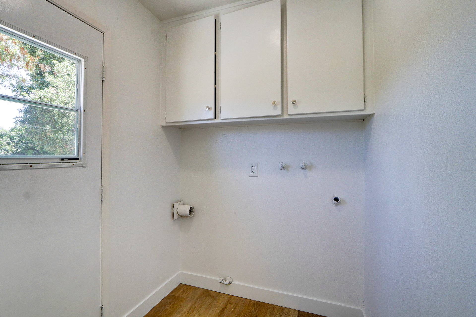 476 Jeanne Ct