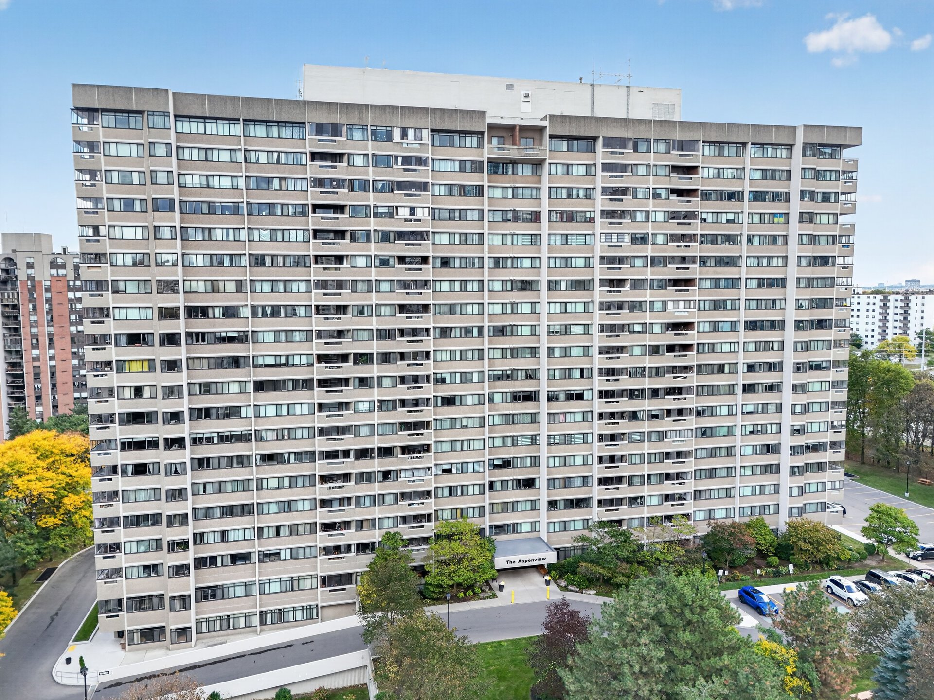 50 Elm Dr E 610