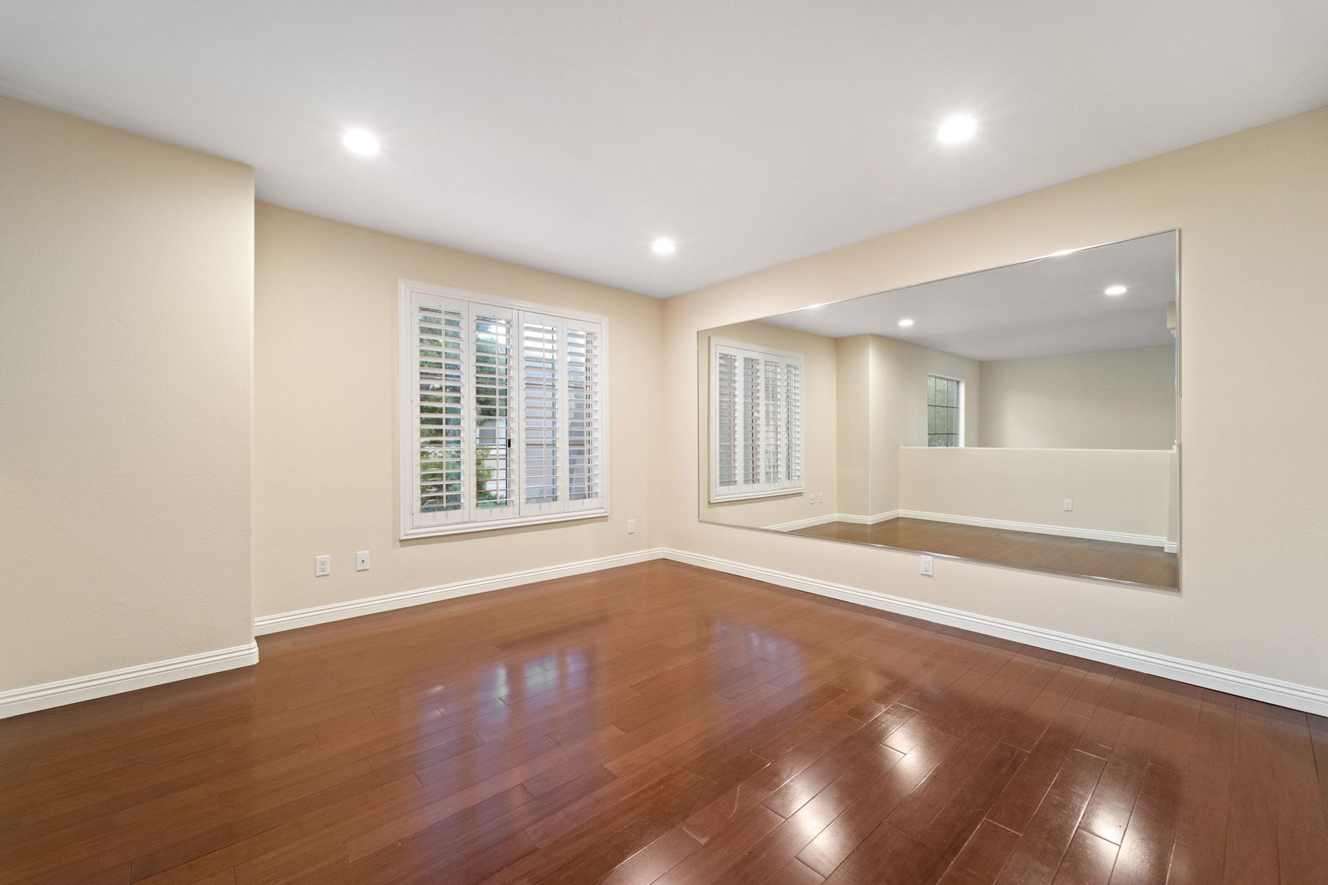 5115 Renaissance Ave. A