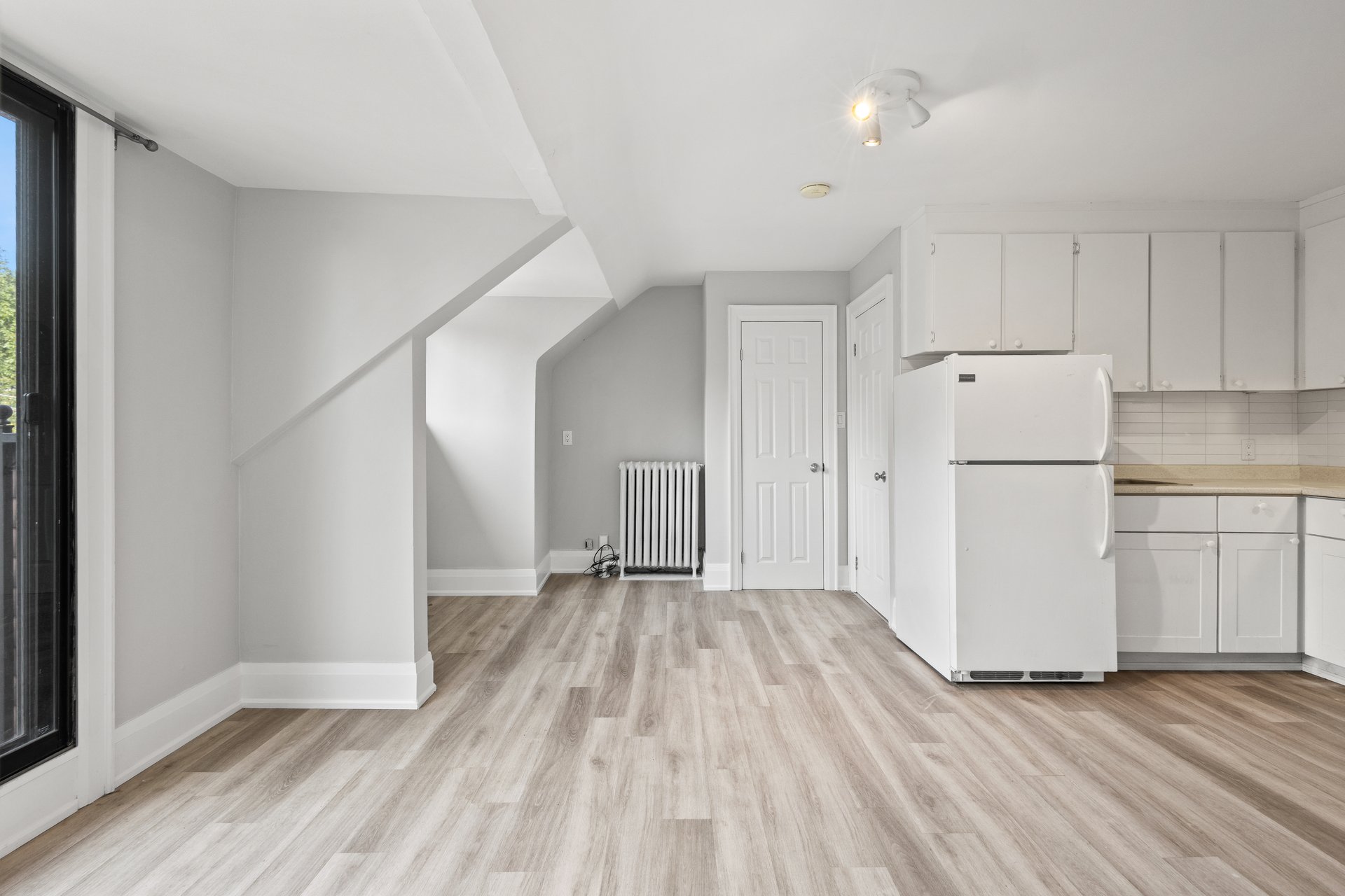 415 Brunswick Ave
