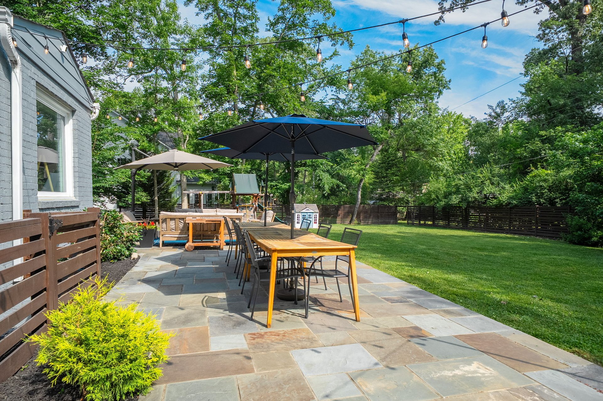 1138 Cameron Rd