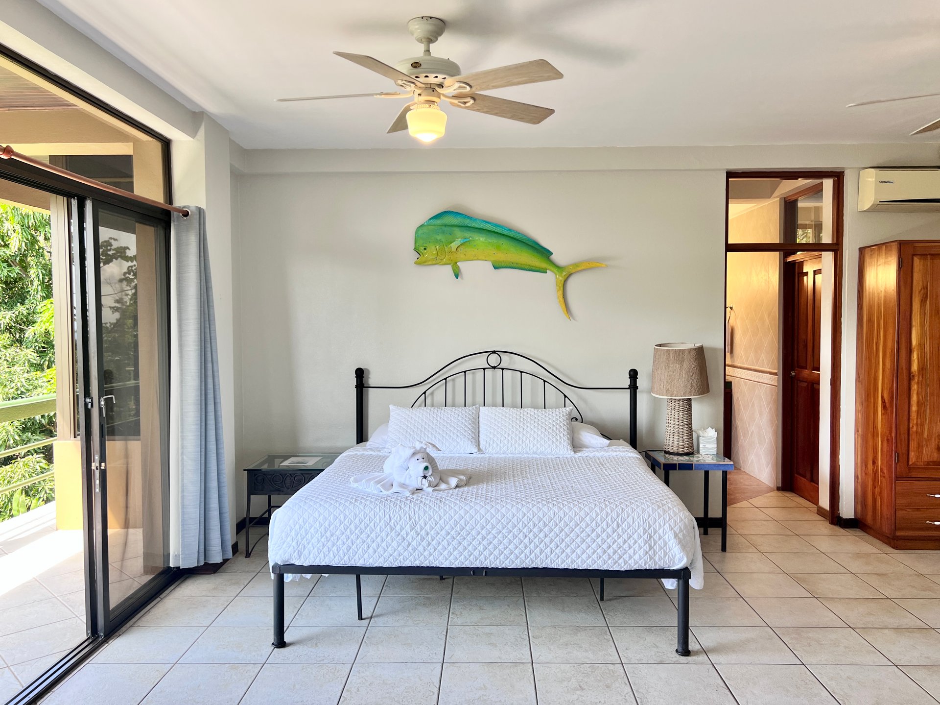 Exclusive Villa Grande: 5-Bedroom Retreat with Panoramic Jungle & Sea Views Manuel Antonio