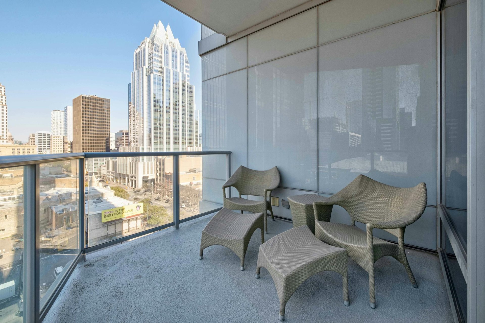 200 Congress Ave #11E