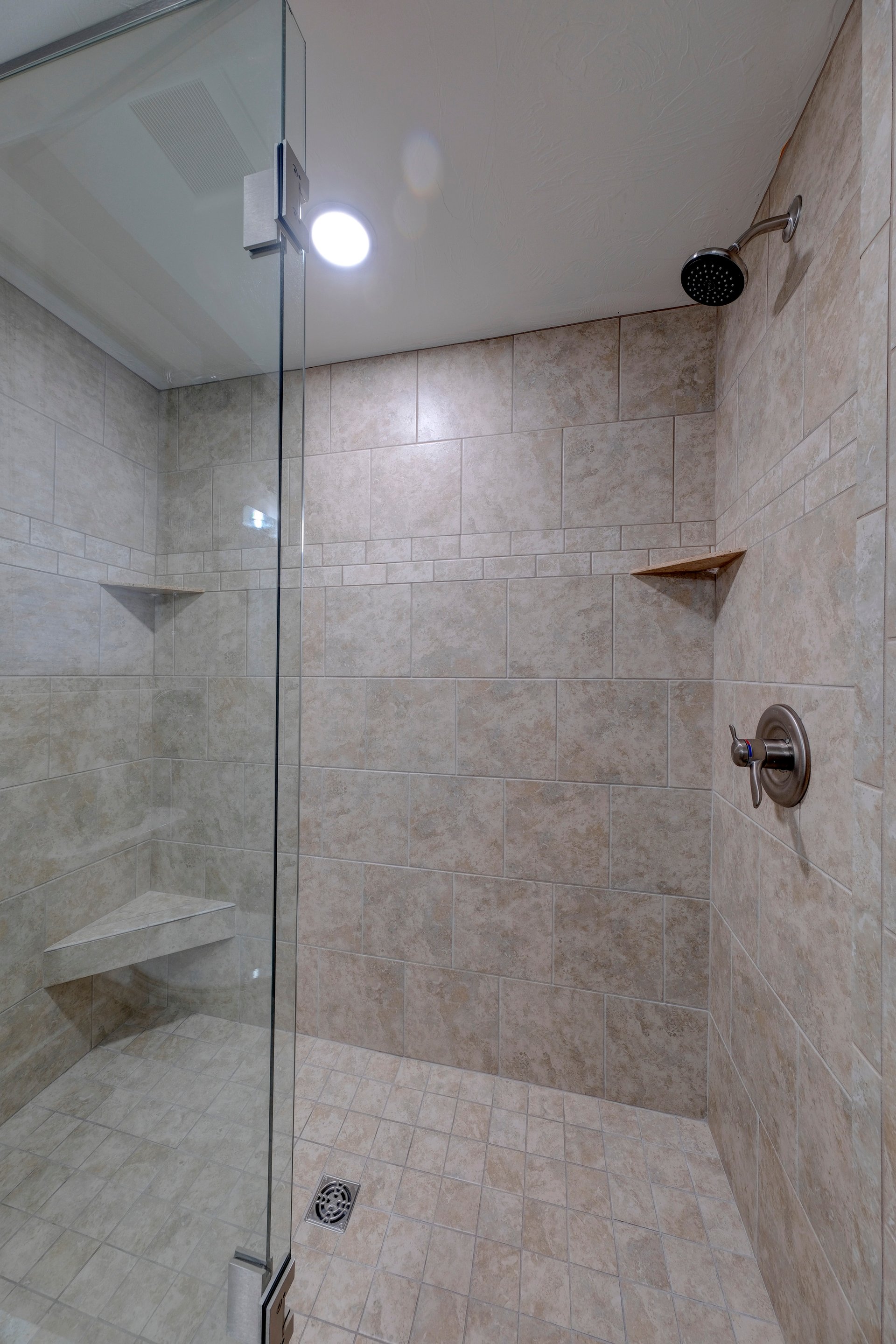 7 Creekside Ln