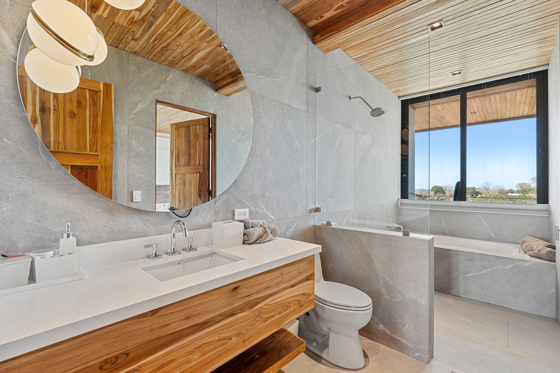 Hacienda Vista Grande | 3 Homes, Ocean Views and 1.66 Acres | Playa Grande