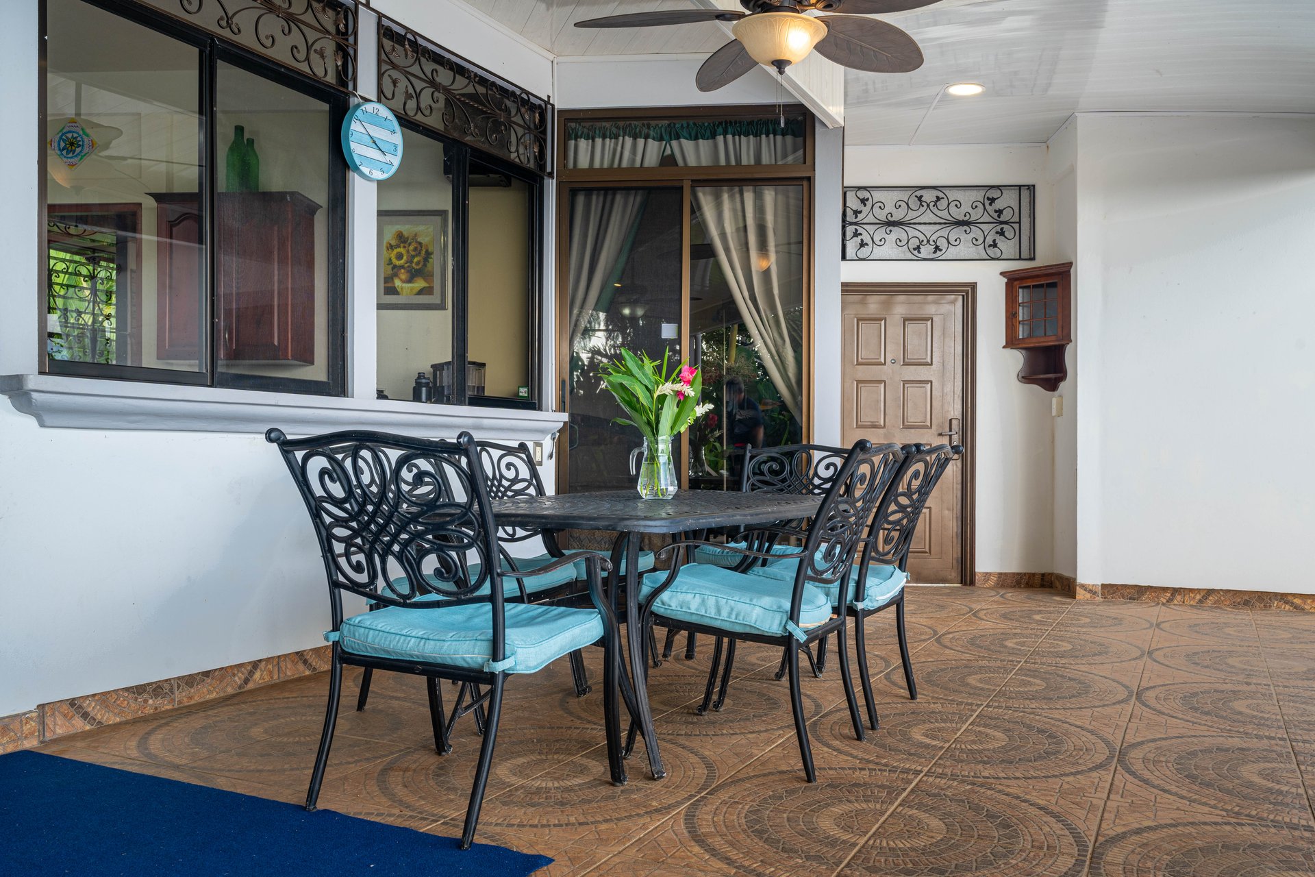 Expansive Ocean Views, Central Ojochal - 3 bed, 3 bath!