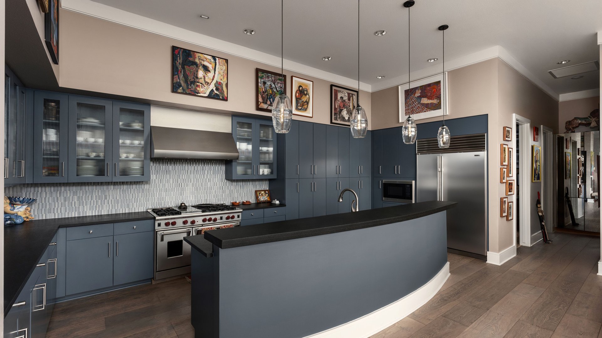 555 E 5th Street #3007