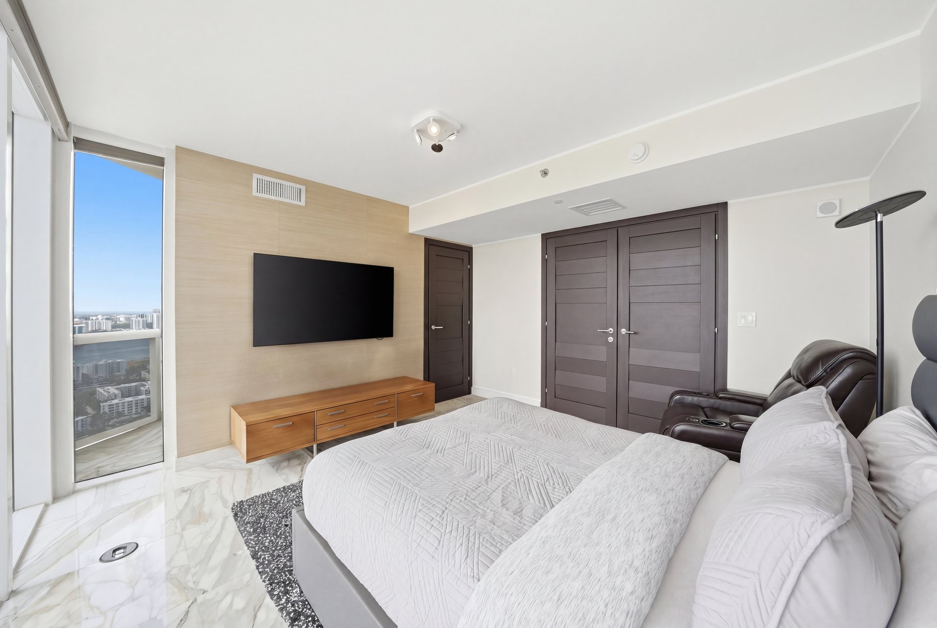 The Penthouse | Oceanfront, Reimagined