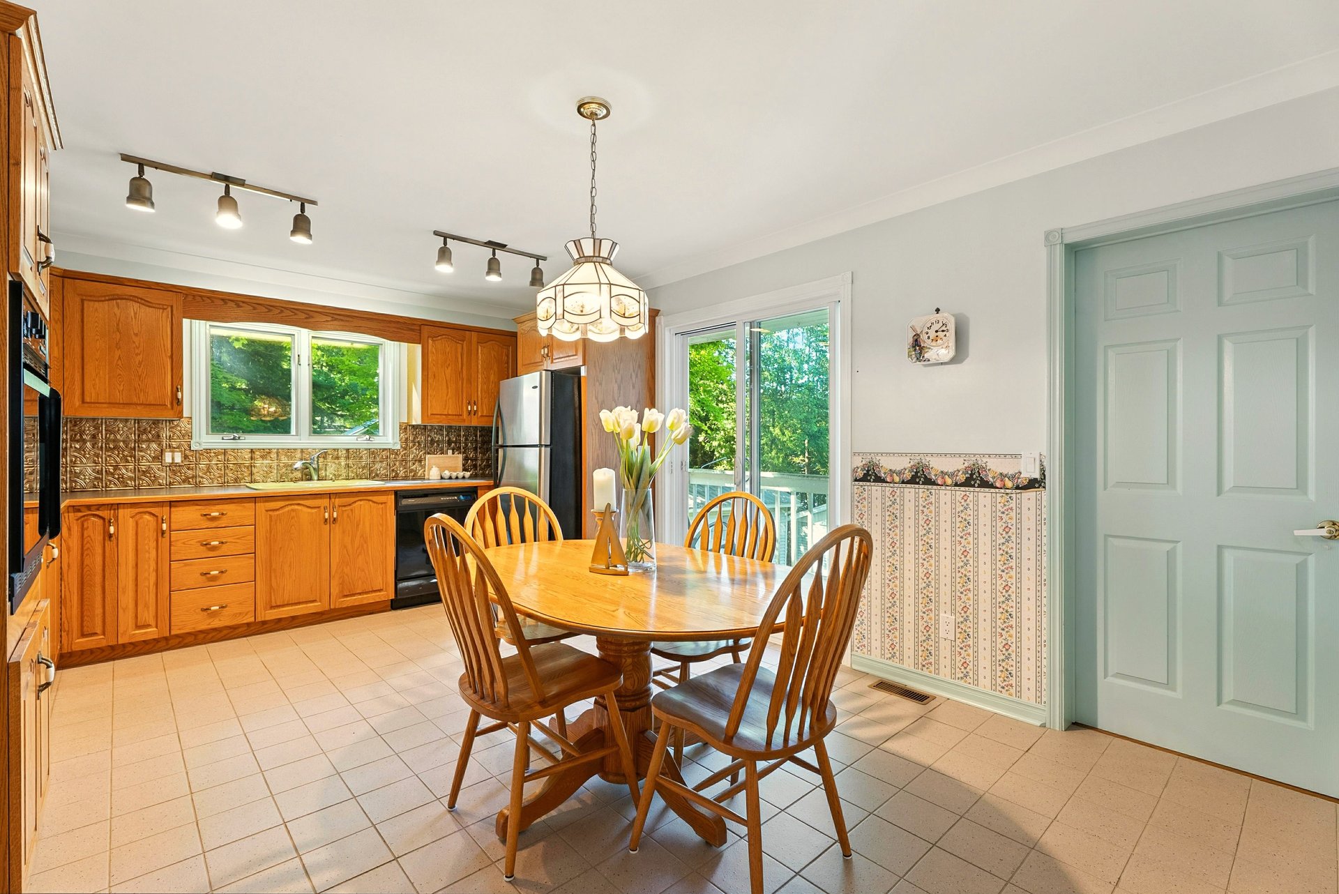 326 Chikopi Road, Magnetawan