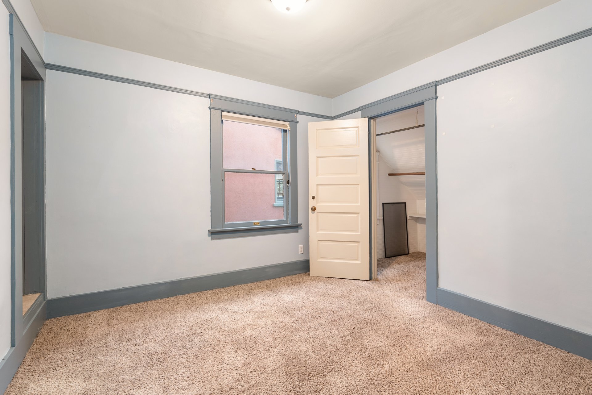 160 Wadsworth Ave, Santa Monica