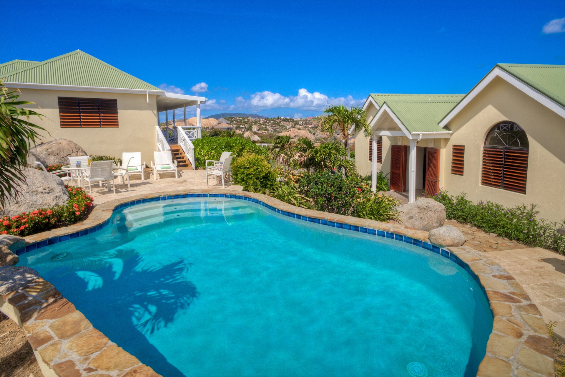 La Cachette Villa and Guest House