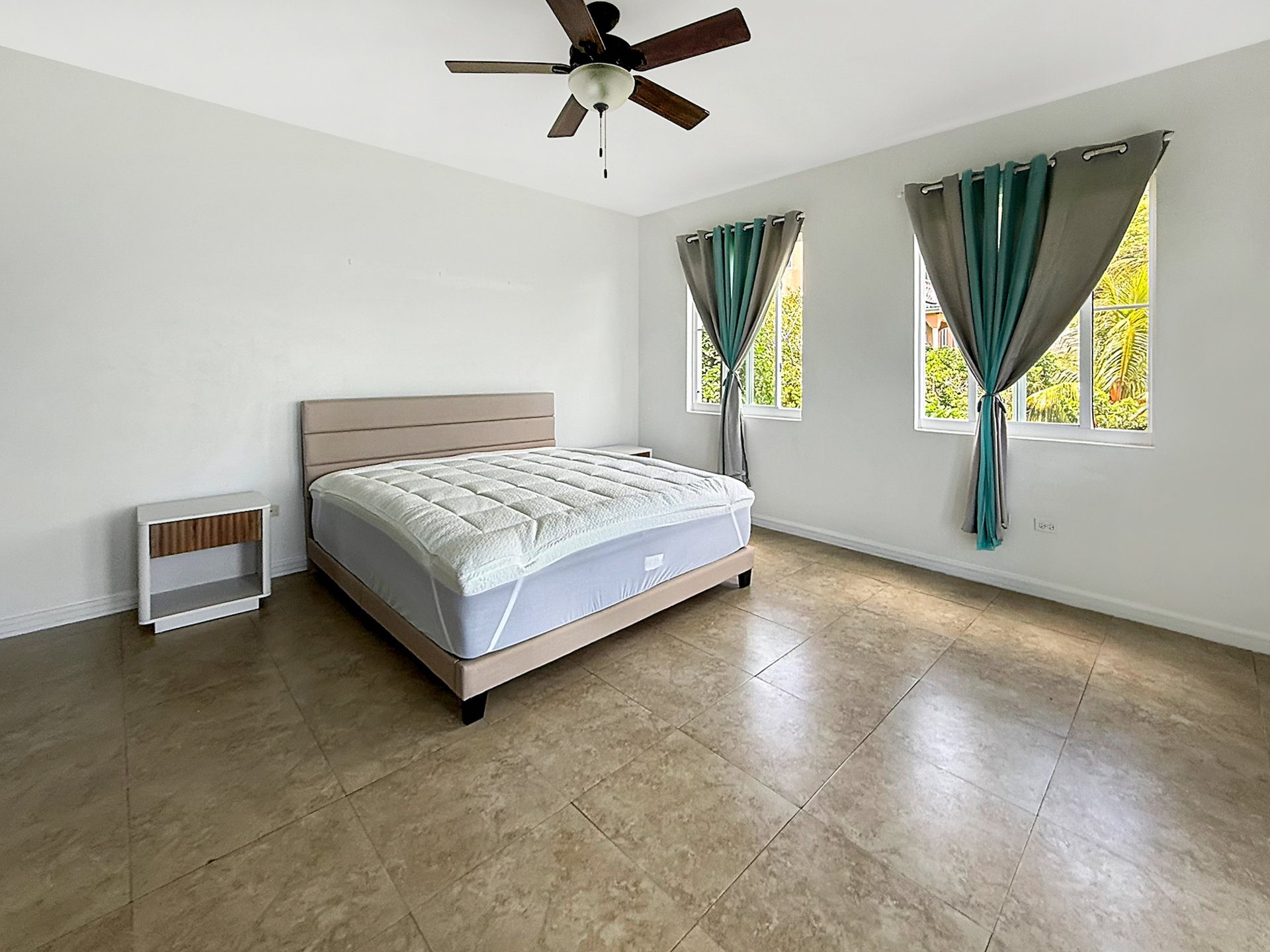 1062 Sabath Hill 2 Bedroom Apartment