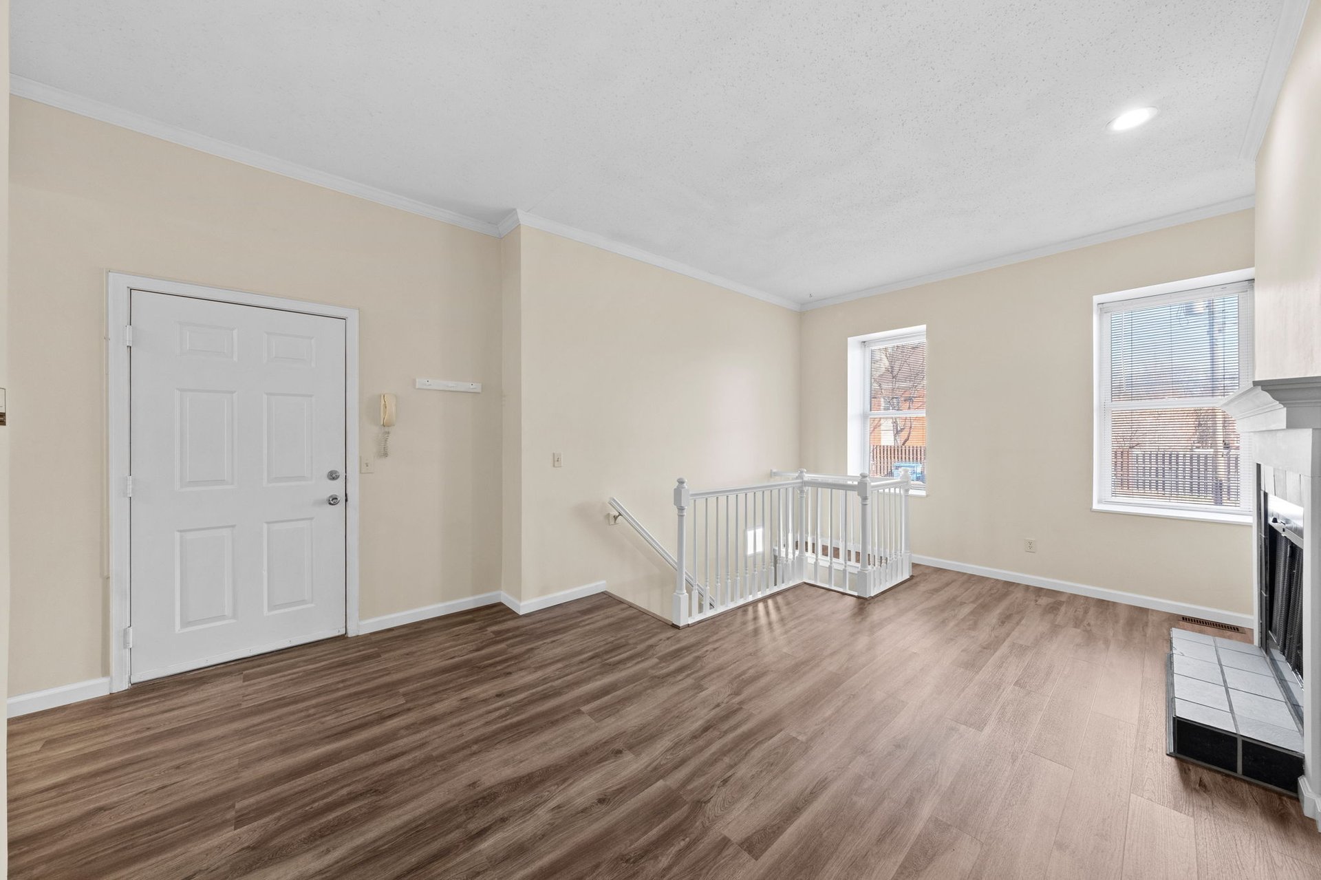 4319 Lindell Blvd Unit #A
