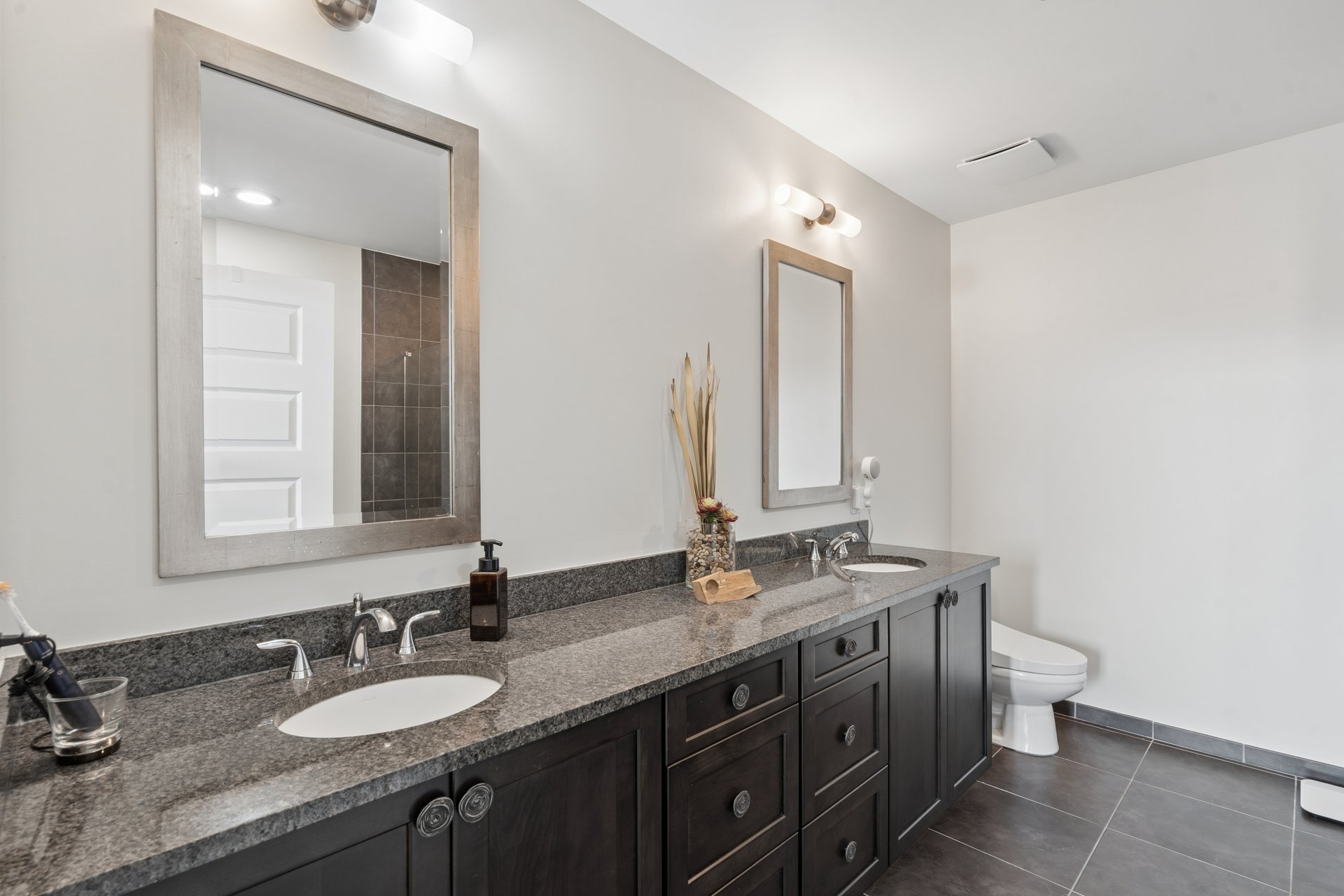 1080 Peachtree Street NE Unit 1711