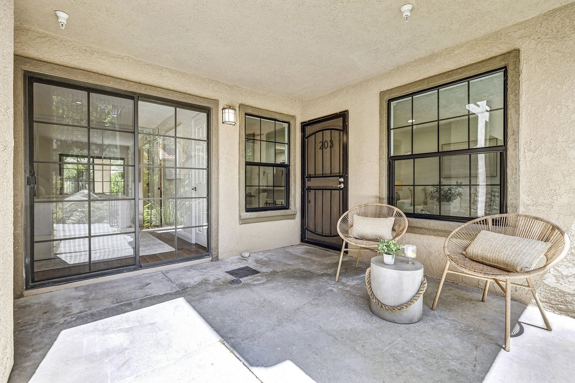 1042 Calle Del Cerro 203