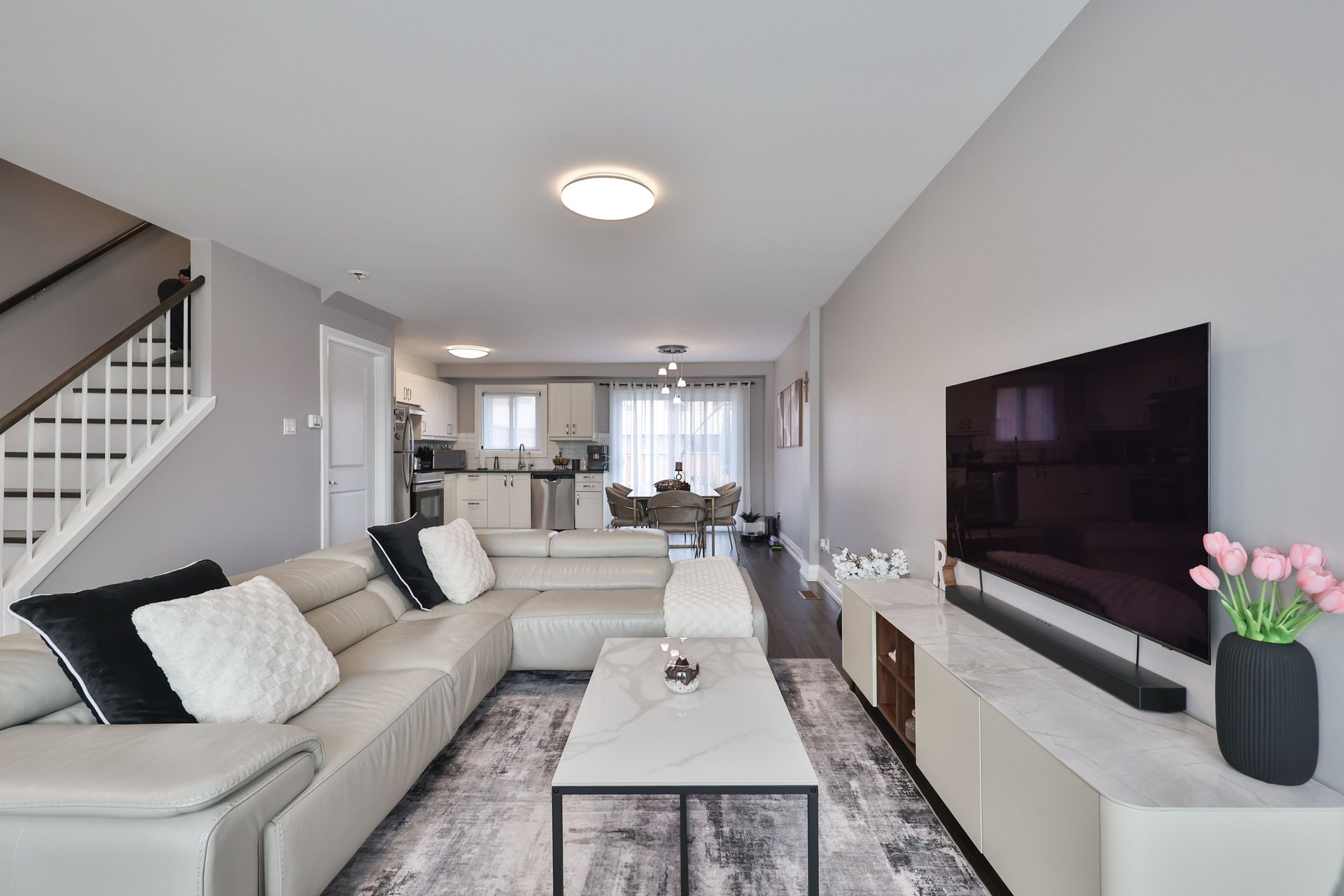 23-1525 Elm Road