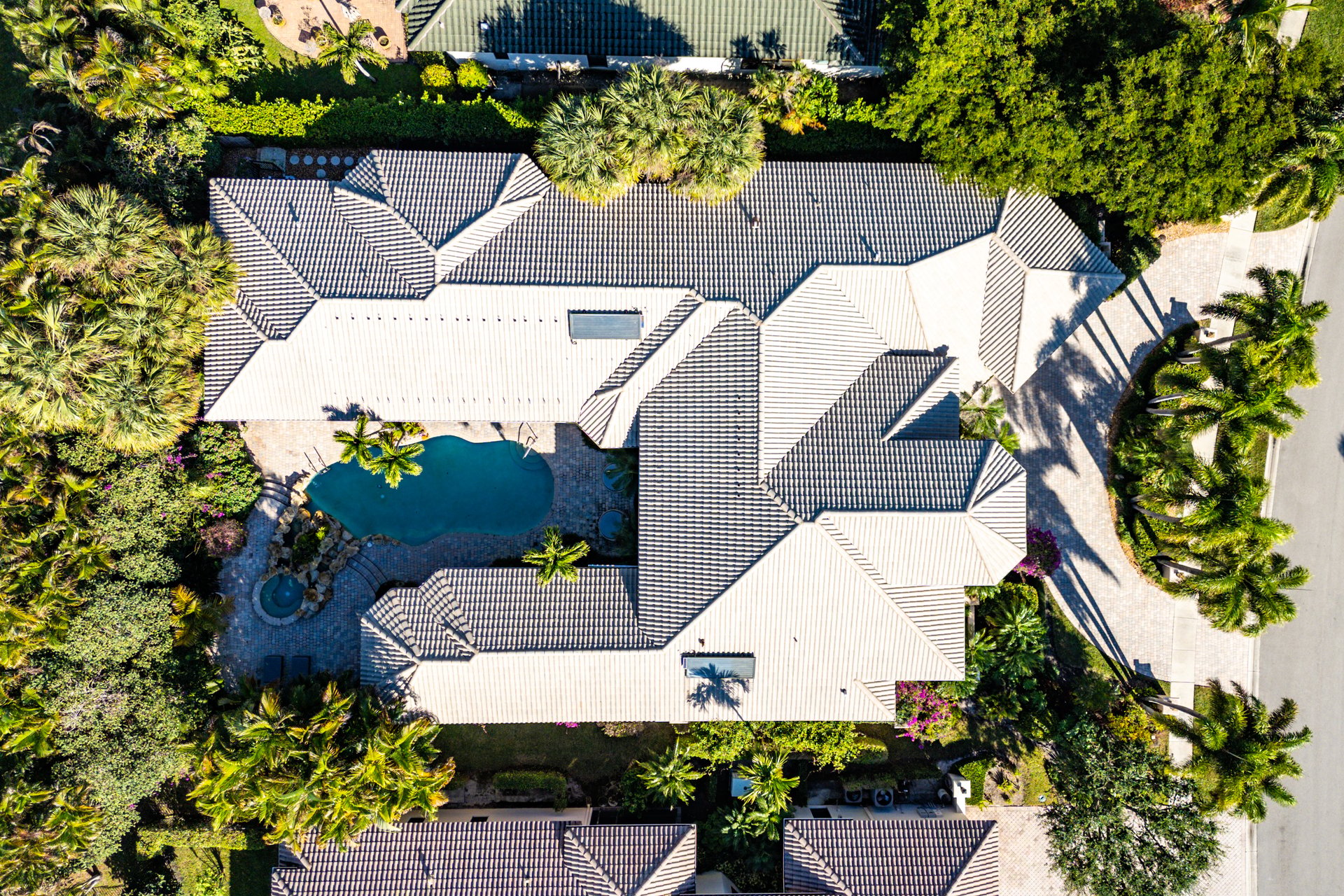 5848 Vintage Oaks Circle