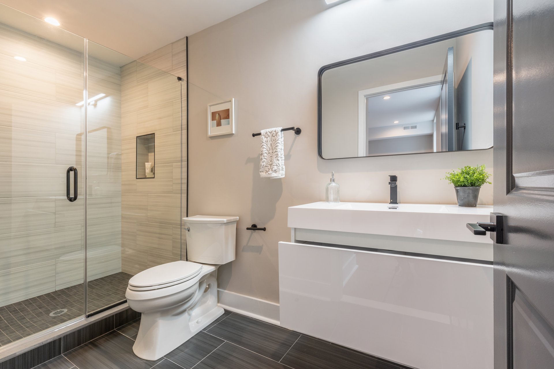 926 S Beulah St, Philadelphia, PA 19147