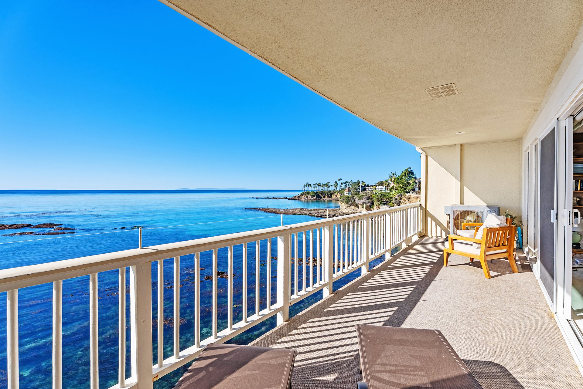 631 Cliff Dr.