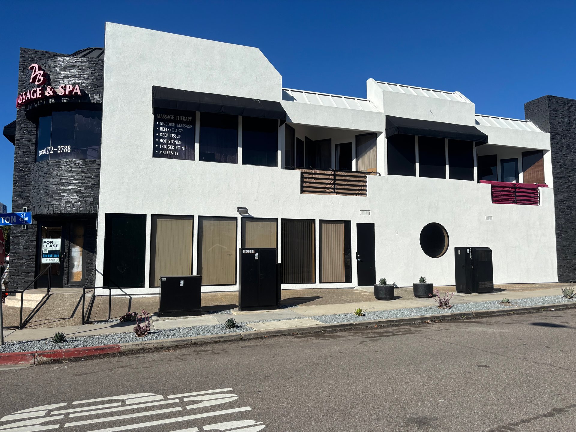 2280 Garnet Ave
