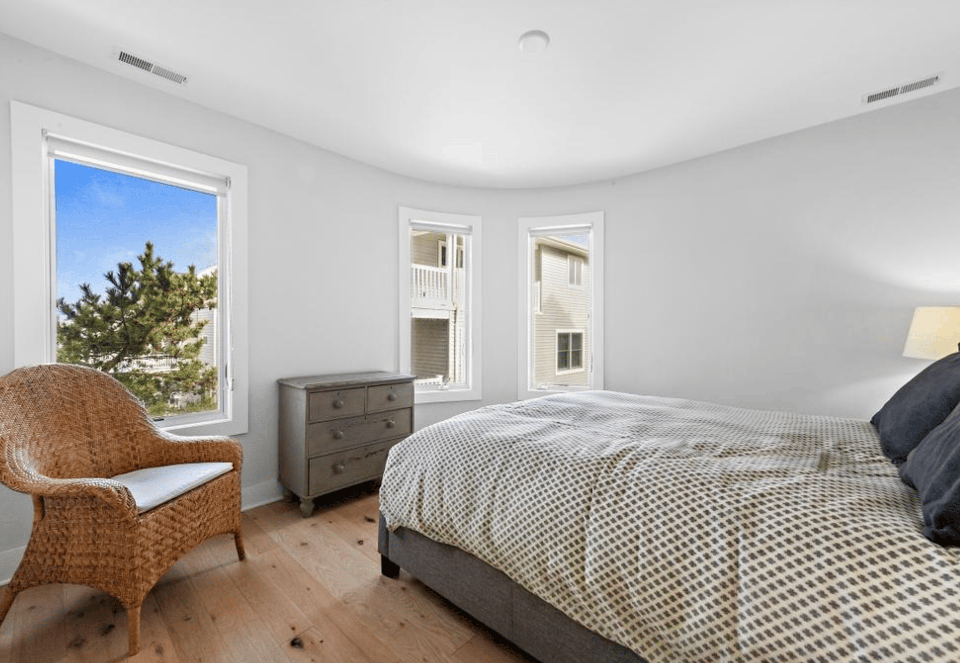 5 S. Ocean Avenue, Surf City - Pet Friendly 