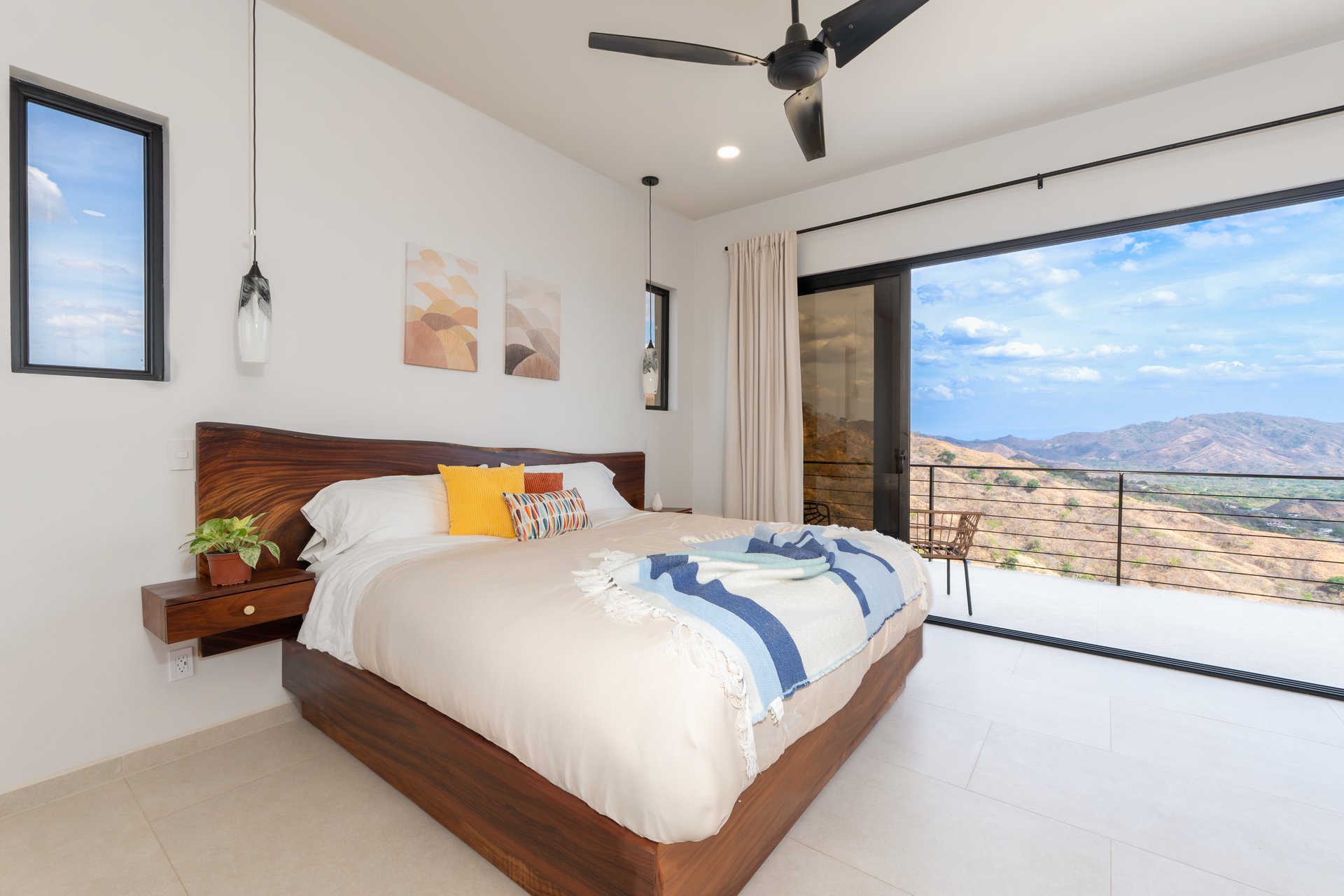 Casa Vista Escondida | 5 Bedroom Ocean View Estate with Seller Financing & Additional Lot in Playa Potrero Costa Rica