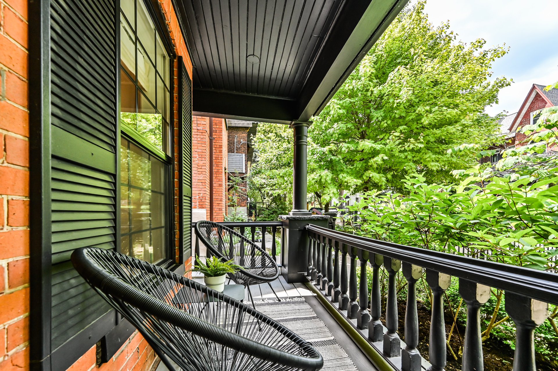 61 Gwynne Avenue, Toronto
