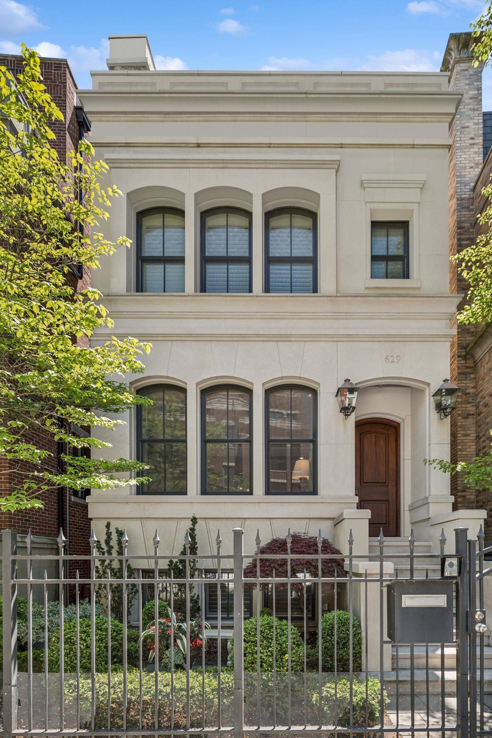 629 W. Schubert Avenue, Lincoln Park, Chicago 