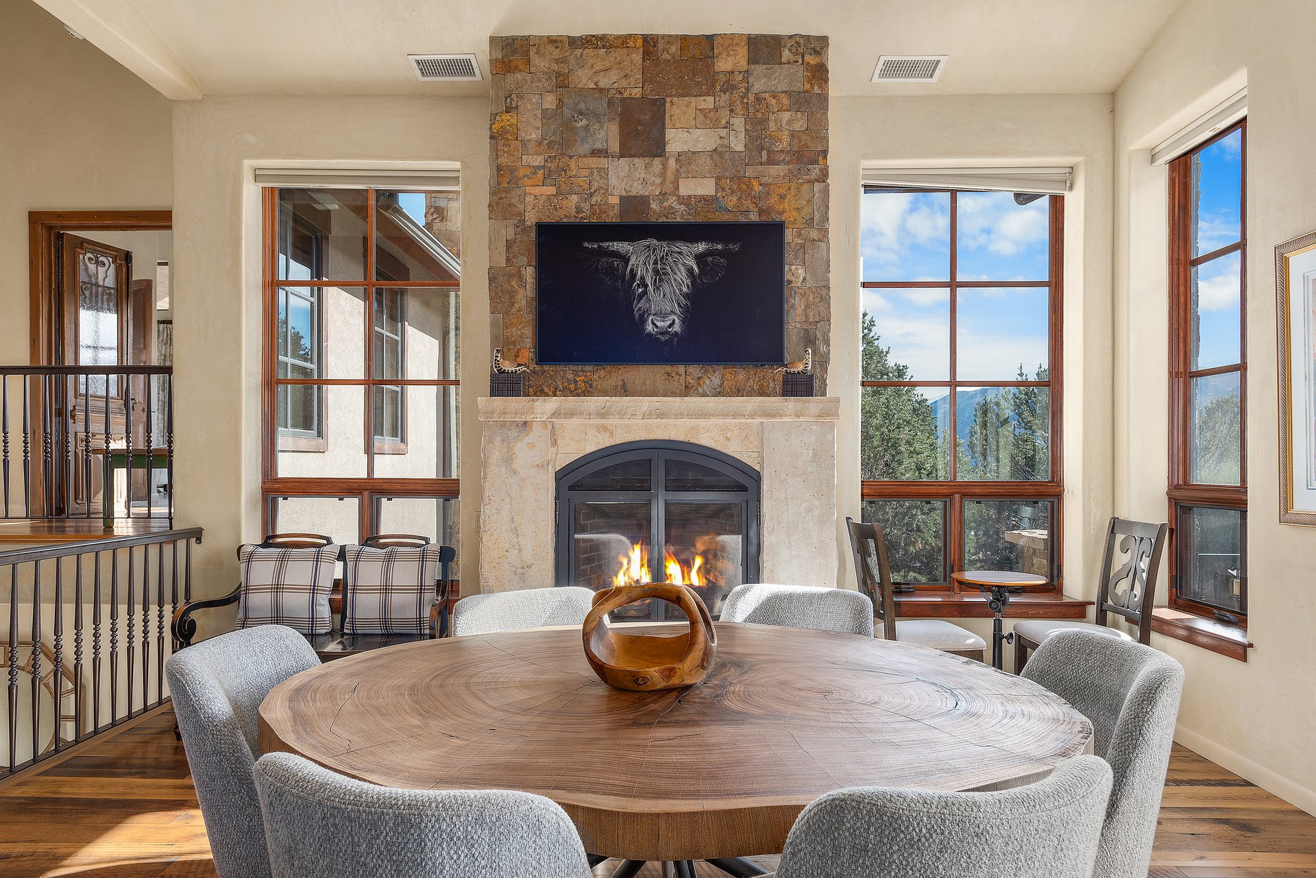 Tuscany-Inspired Estate with Panoramic Mt. Sopris Views
