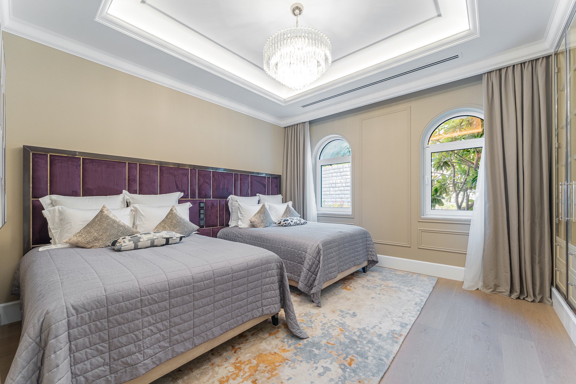 XXII Carat Mansion 